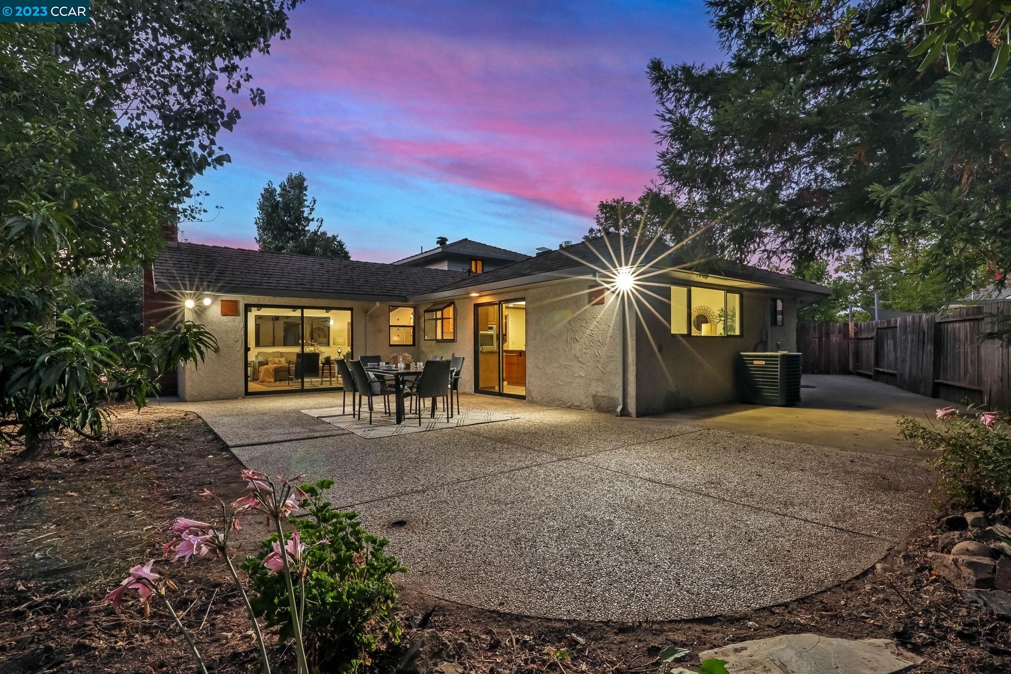 442 Minton Ct