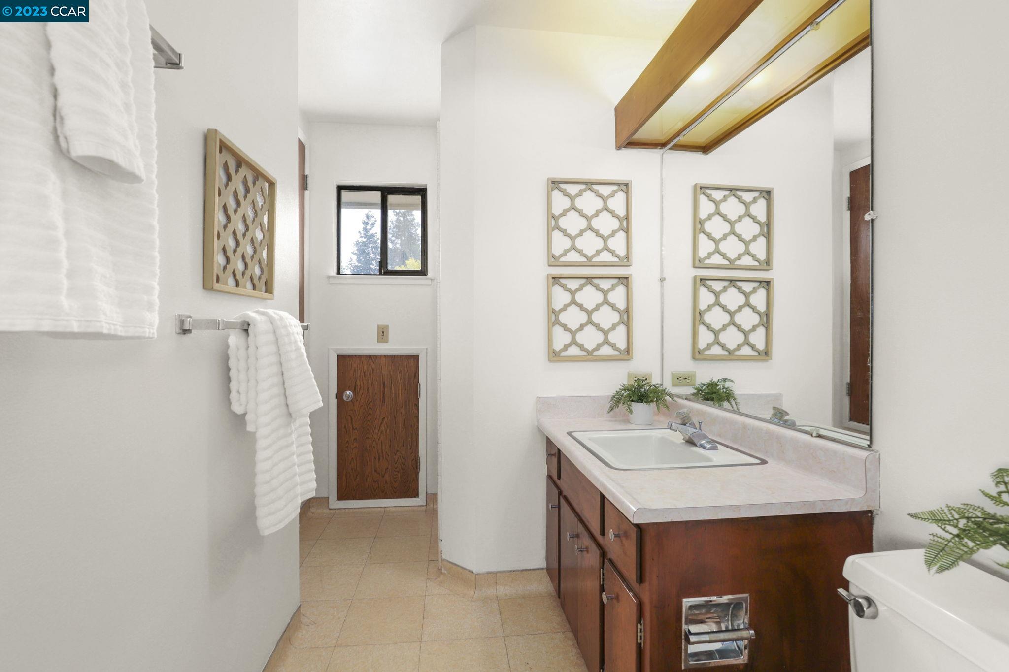 442 Minton Ct