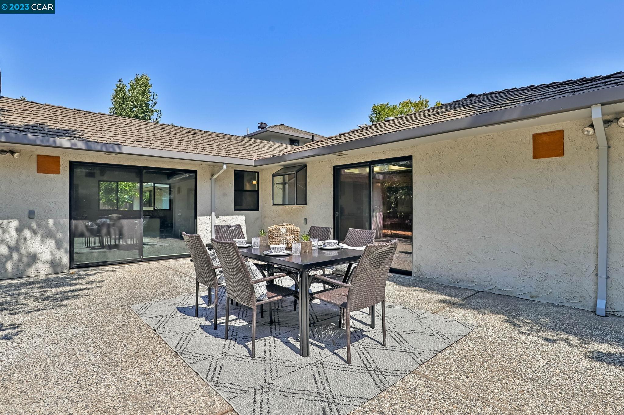 442 Minton Ct