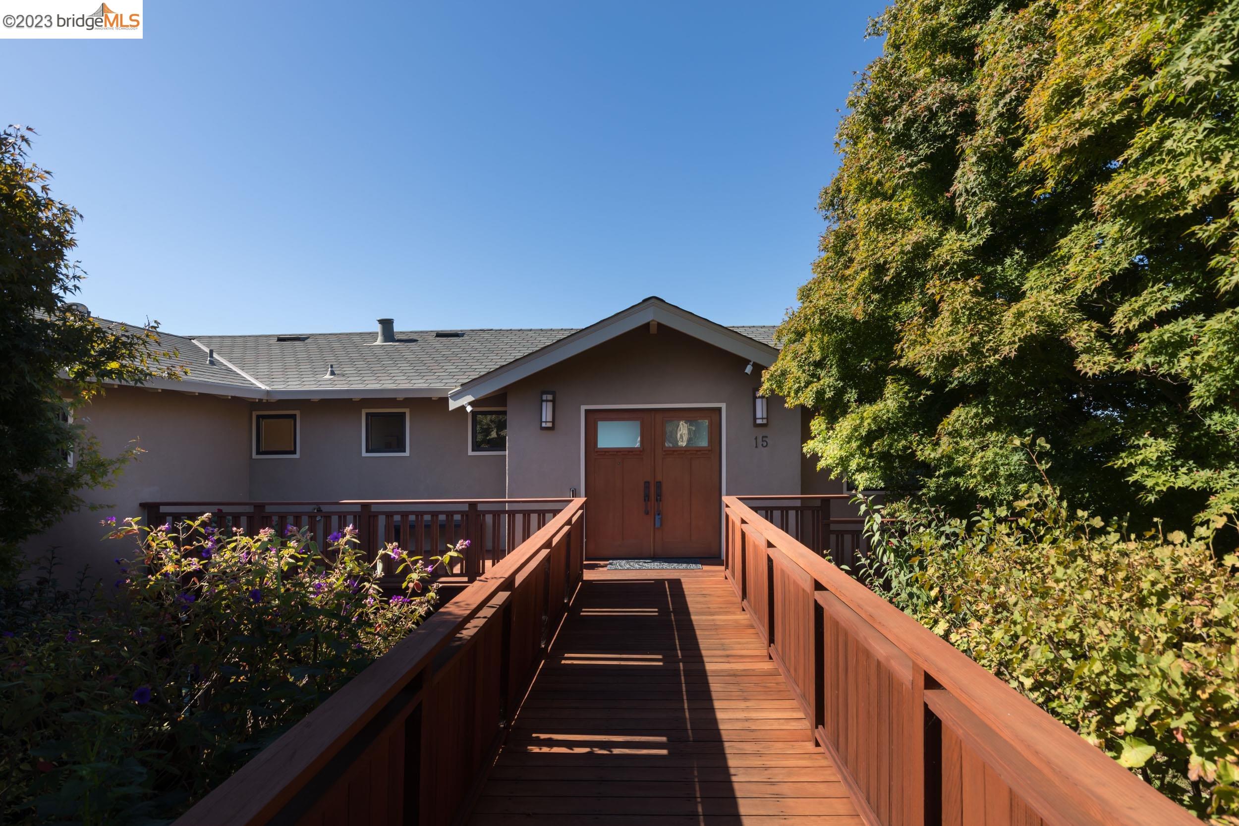 15 Villanova Lane