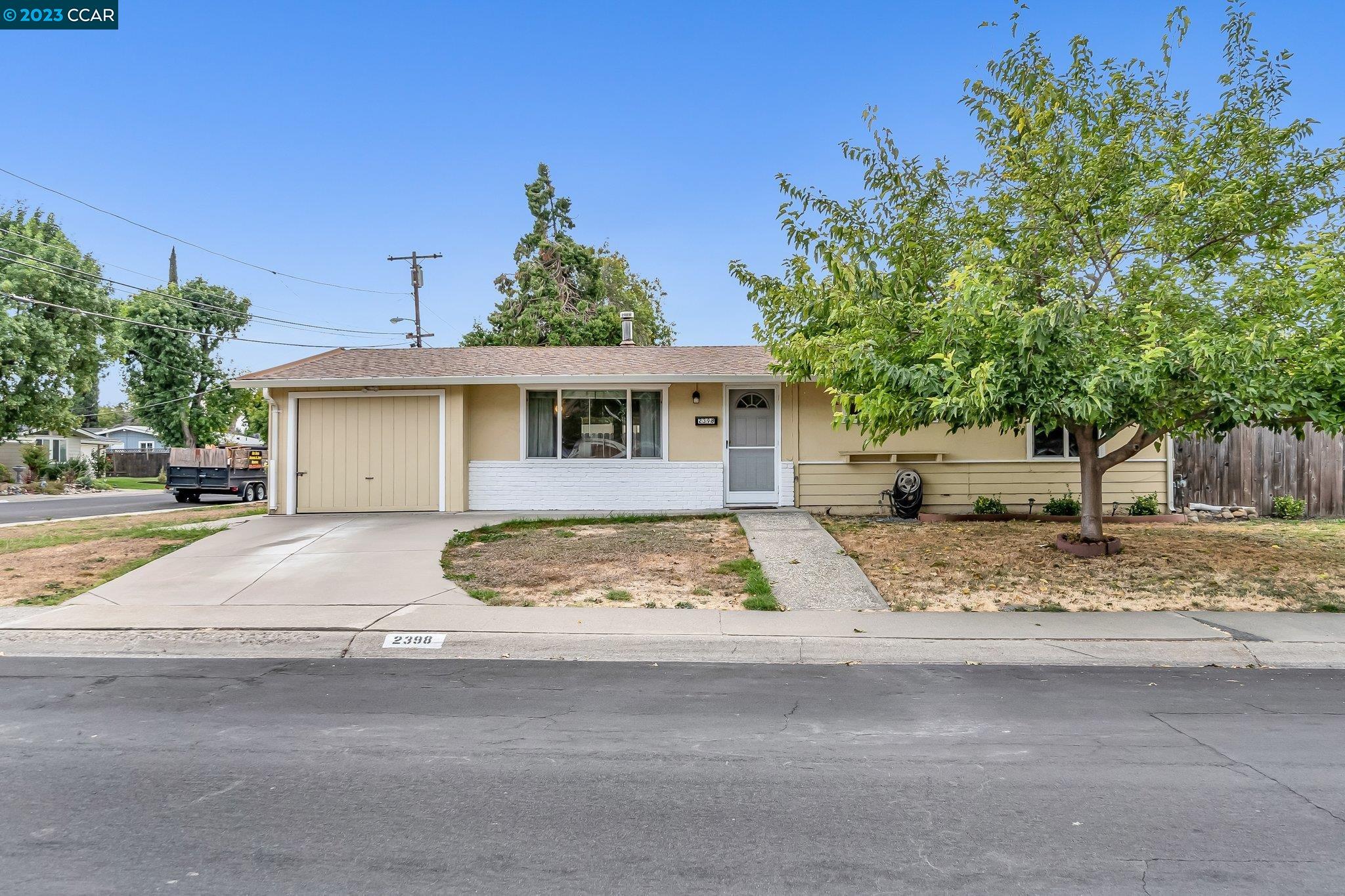 2398 Gehringer Dr