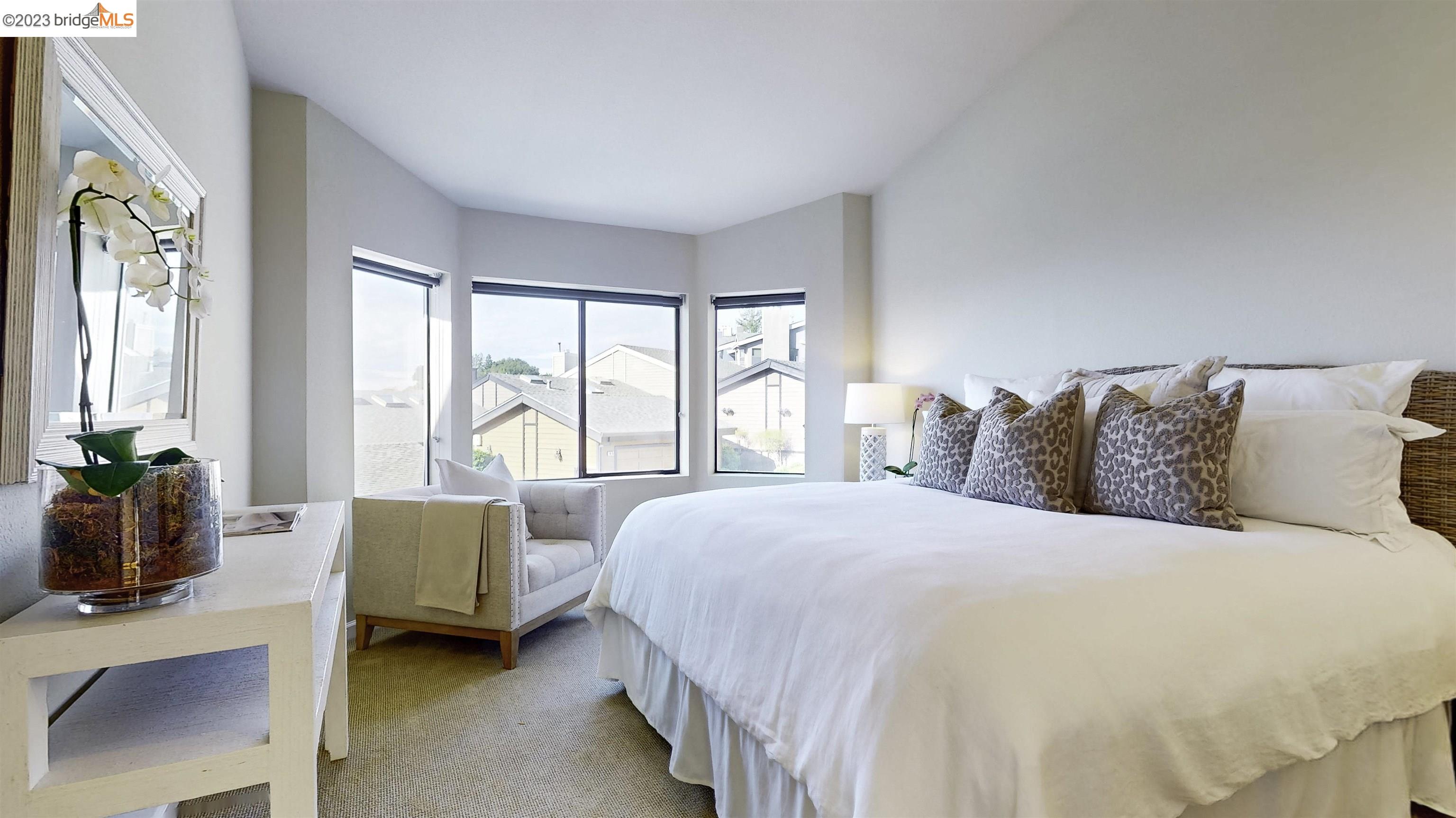 1877 Grand View Drive