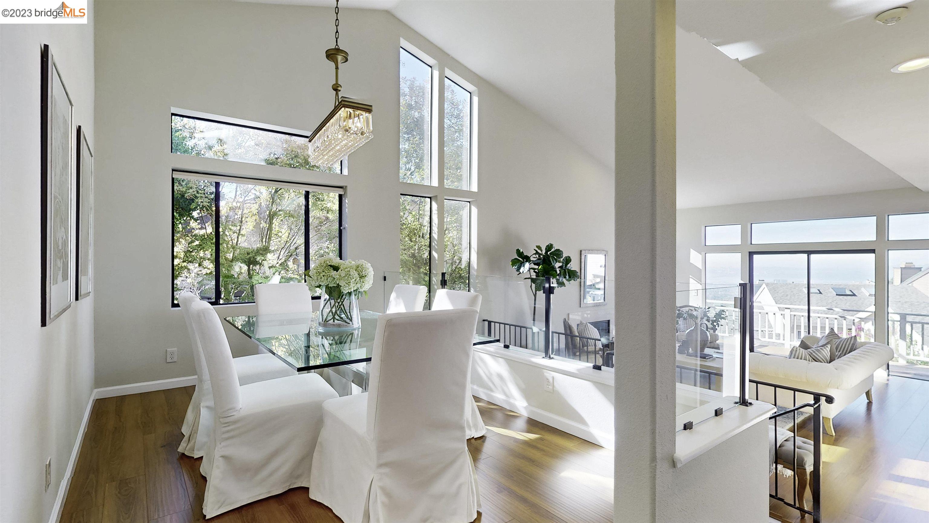 1877 Grand View Drive