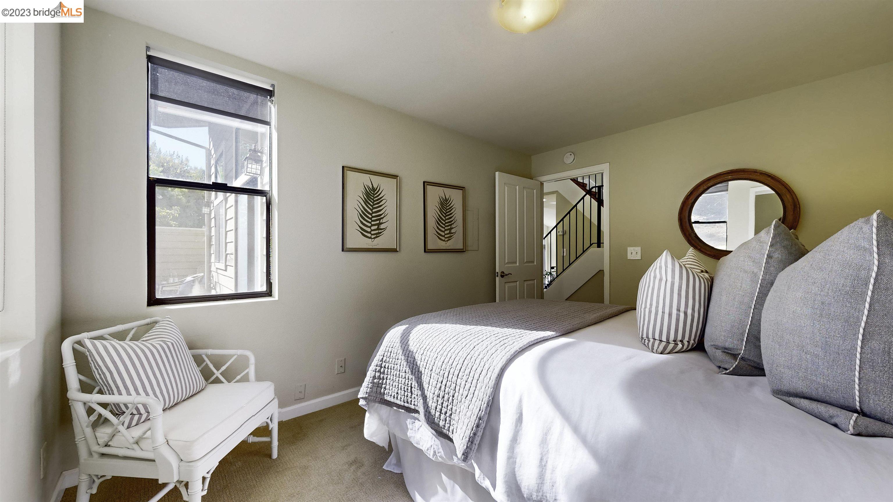 1877 Grand View Drive