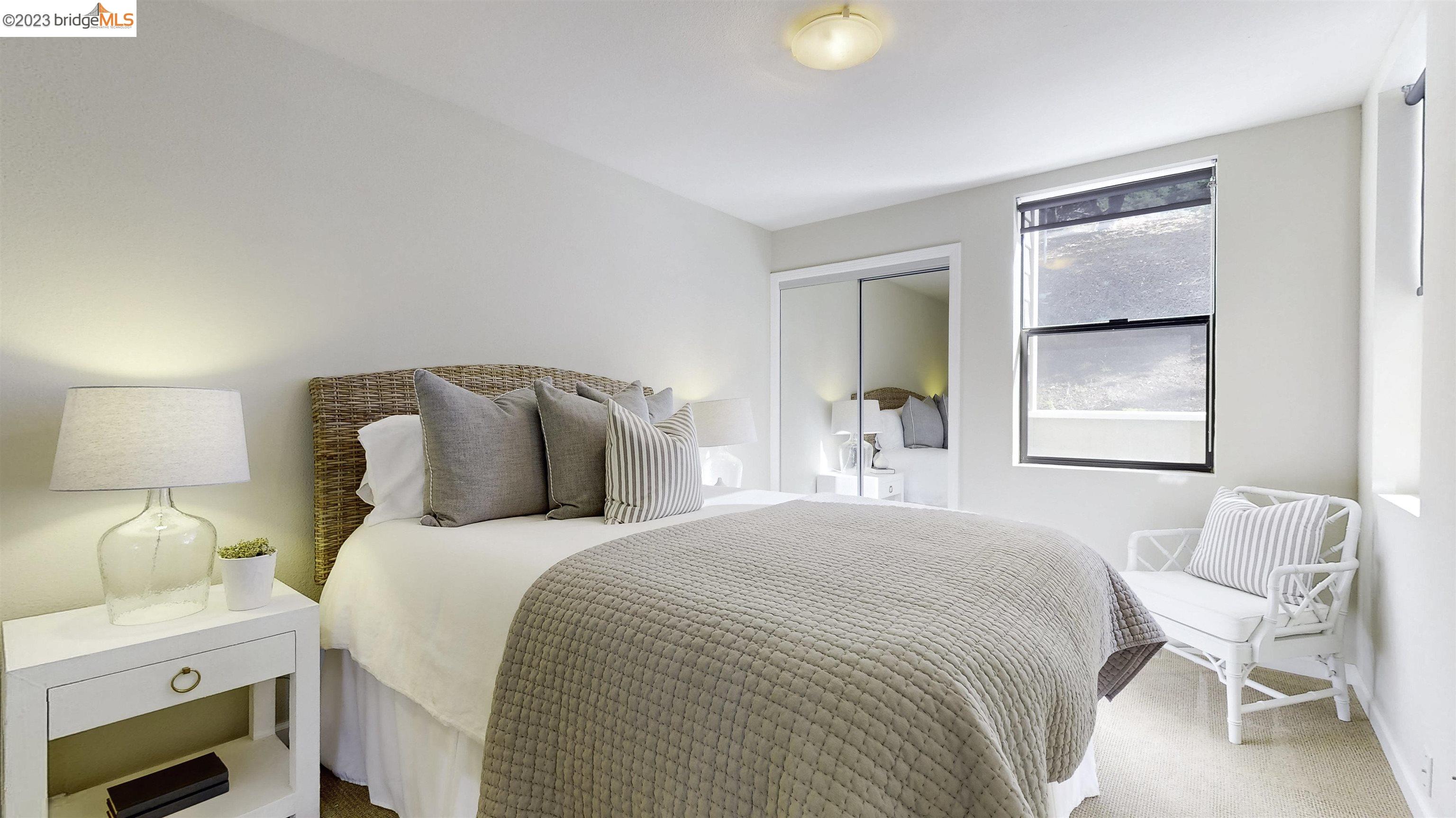 1877 Grand View Drive