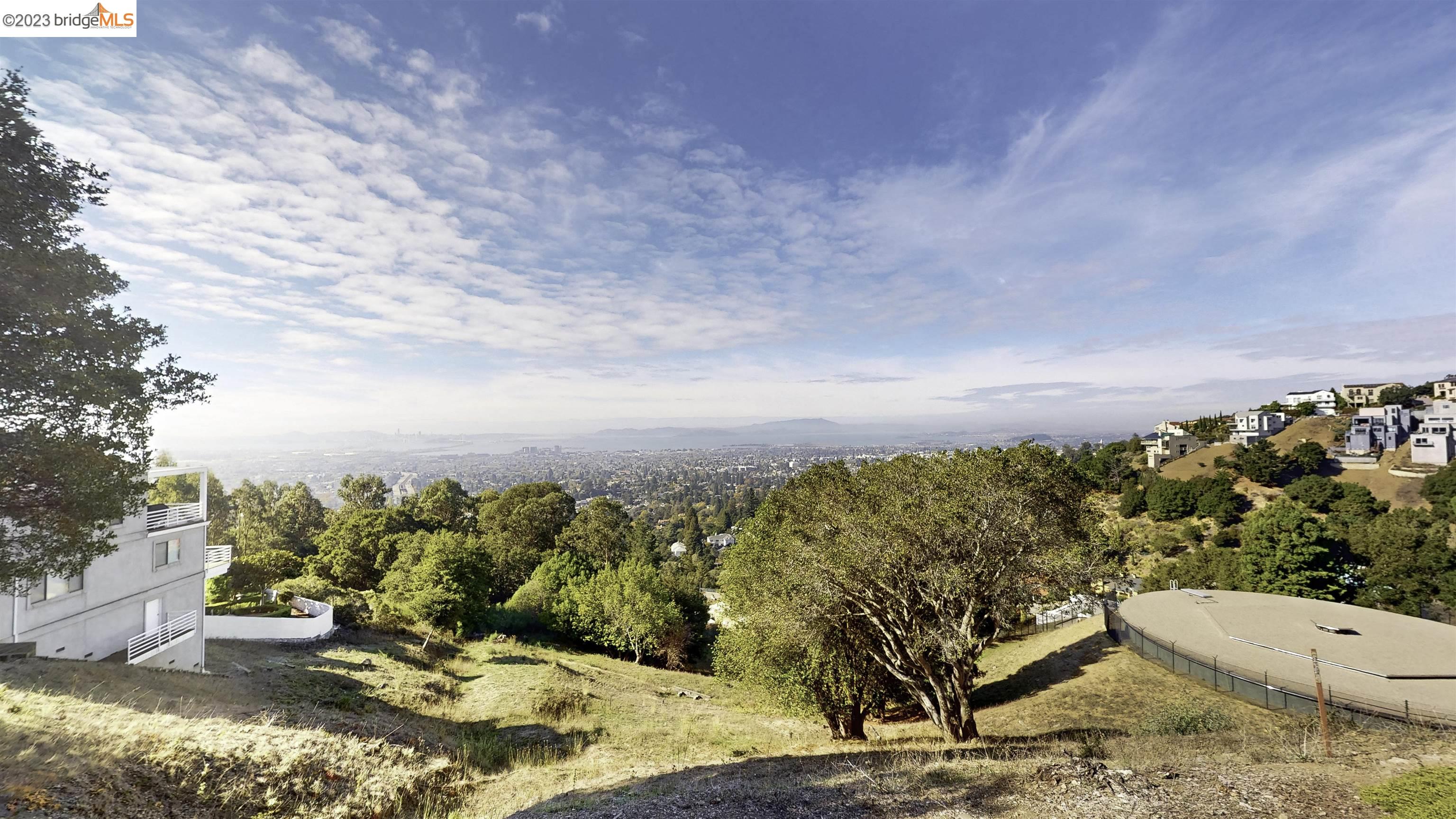 1877 Grand View Drive