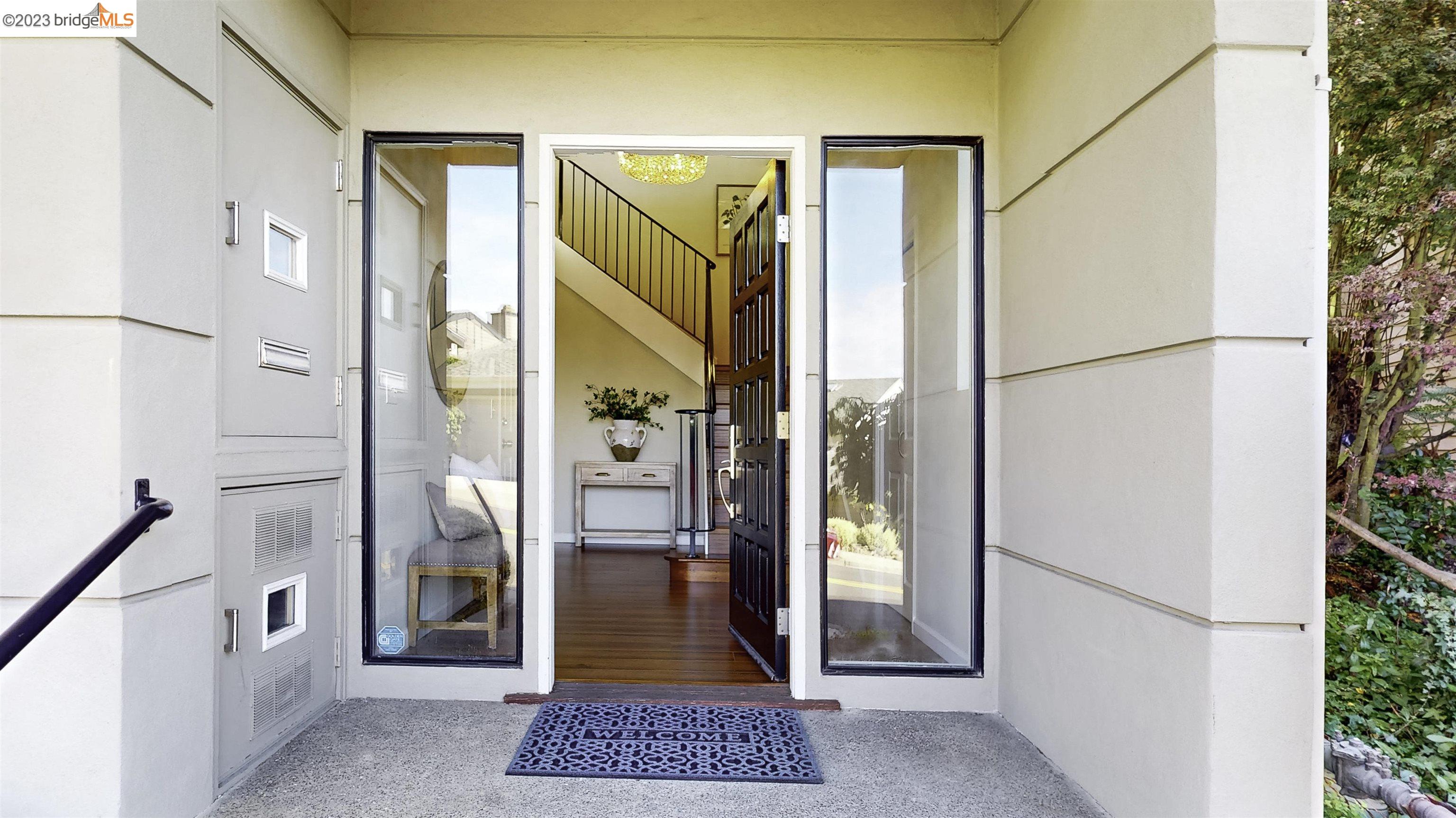 1877 Grand View Drive