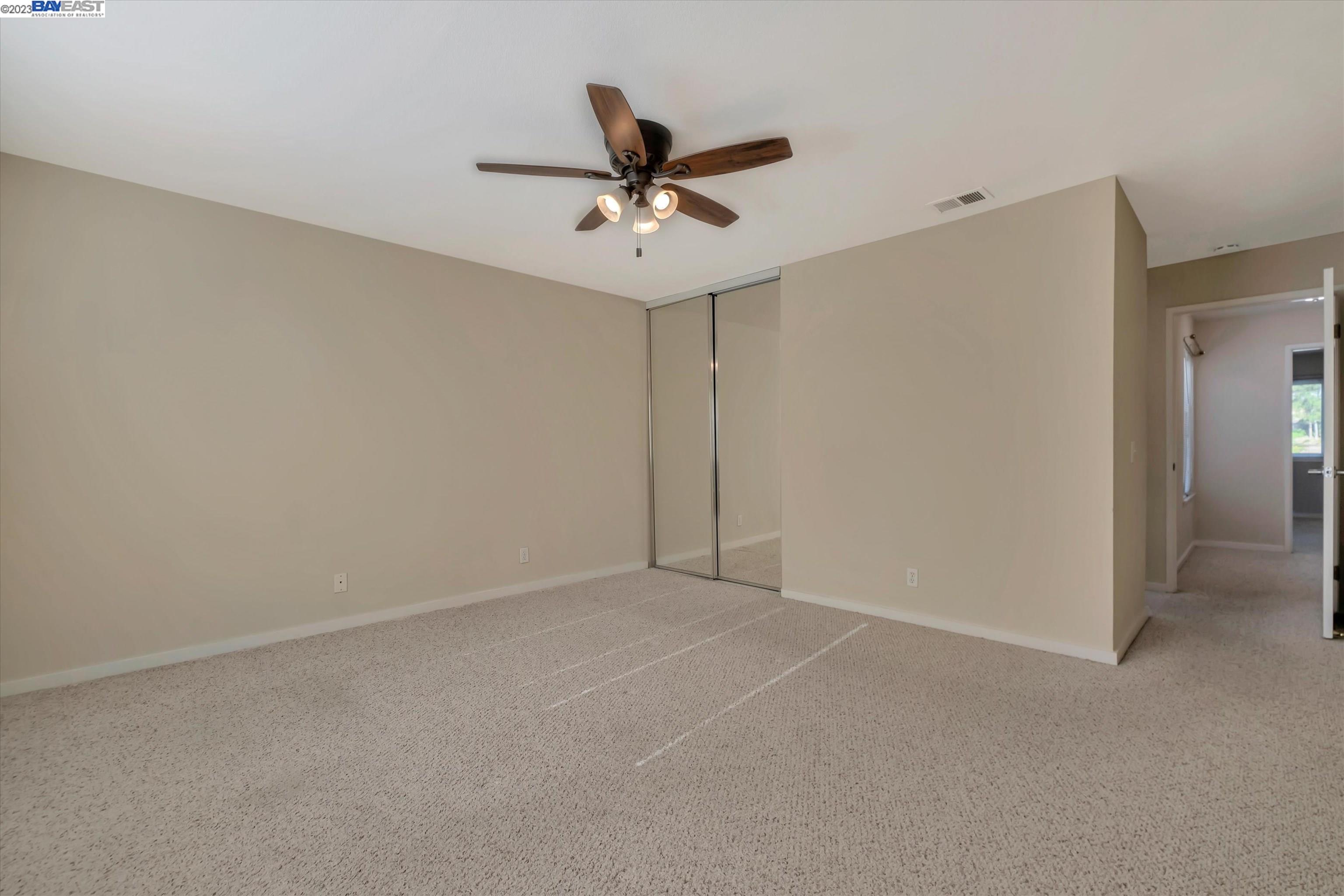 1887 Chantilly Ln, Hayward