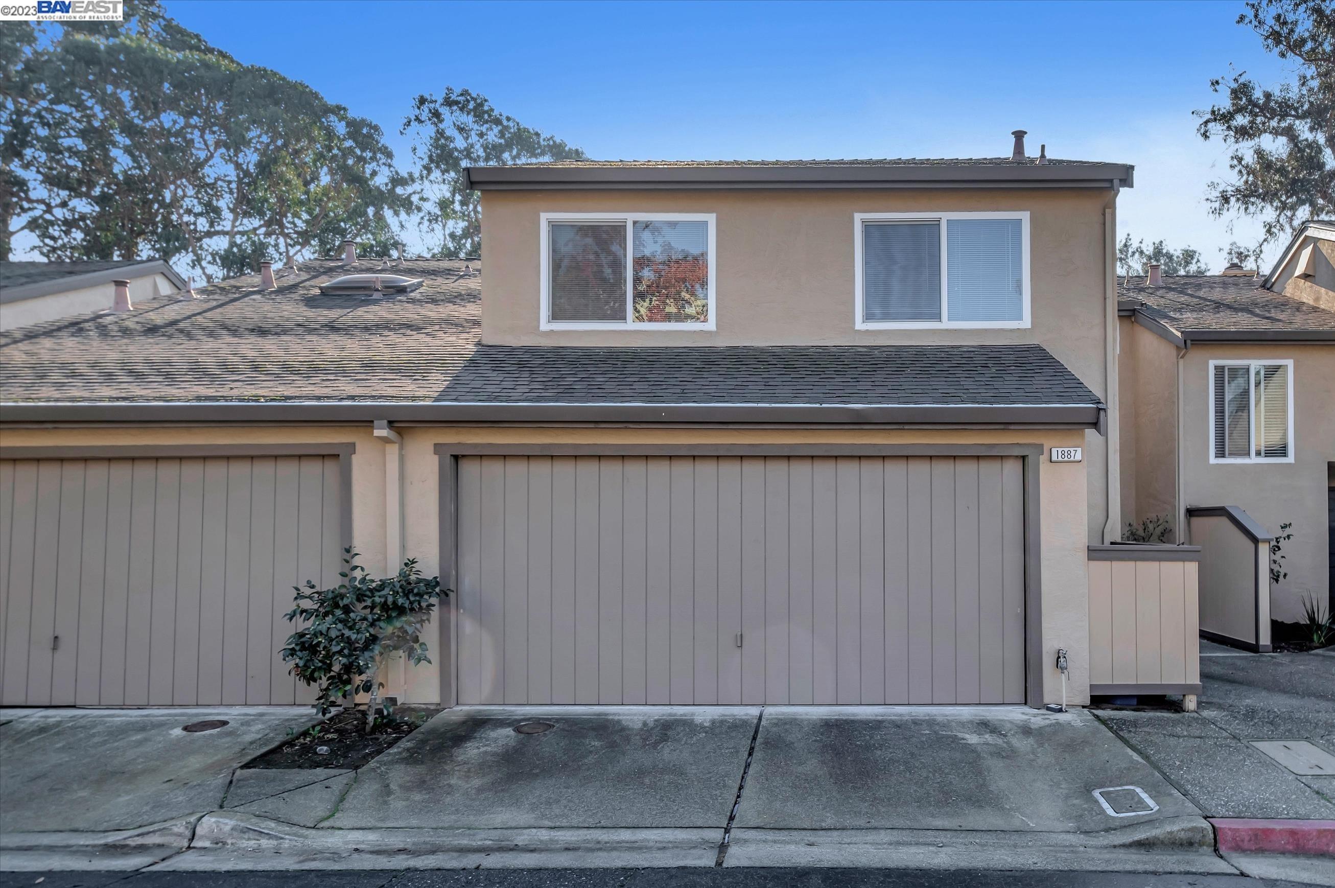 1887 Chantilly Ln, Hayward