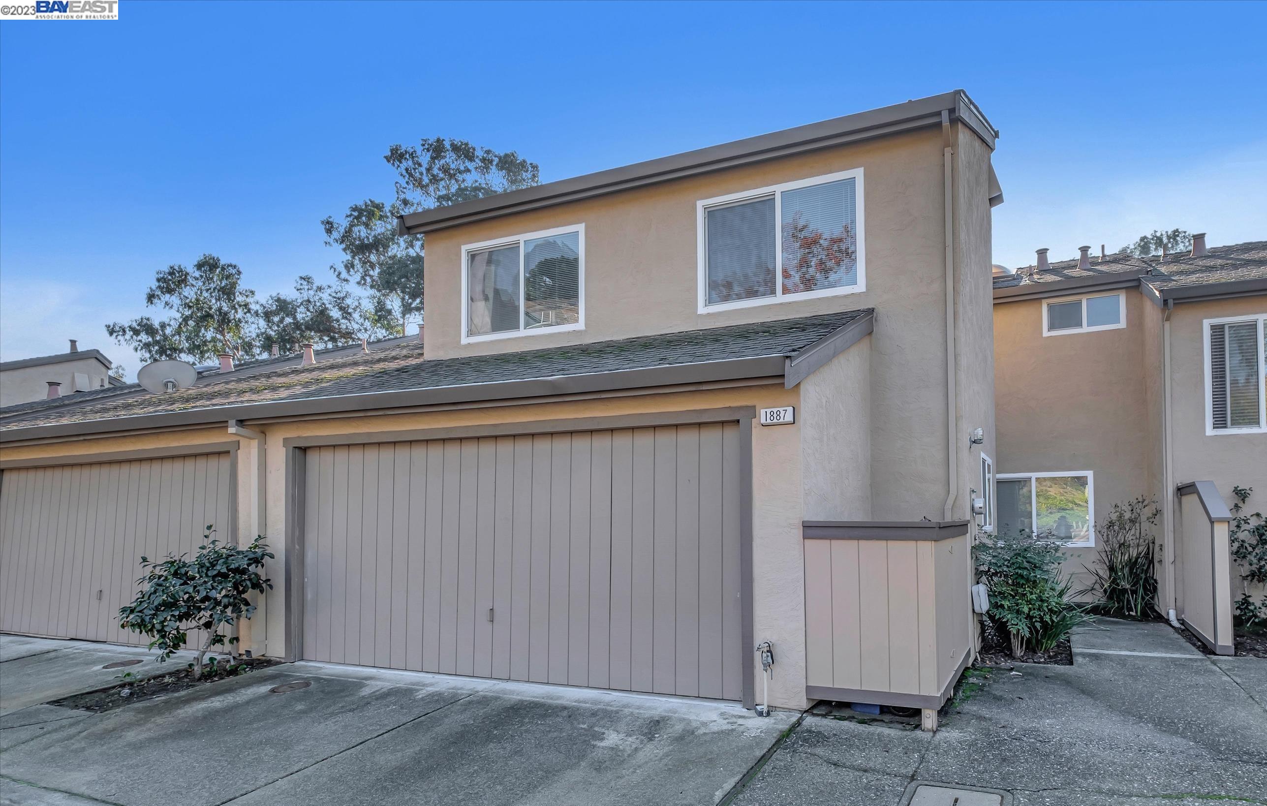 1887 Chantilly Ln, Hayward