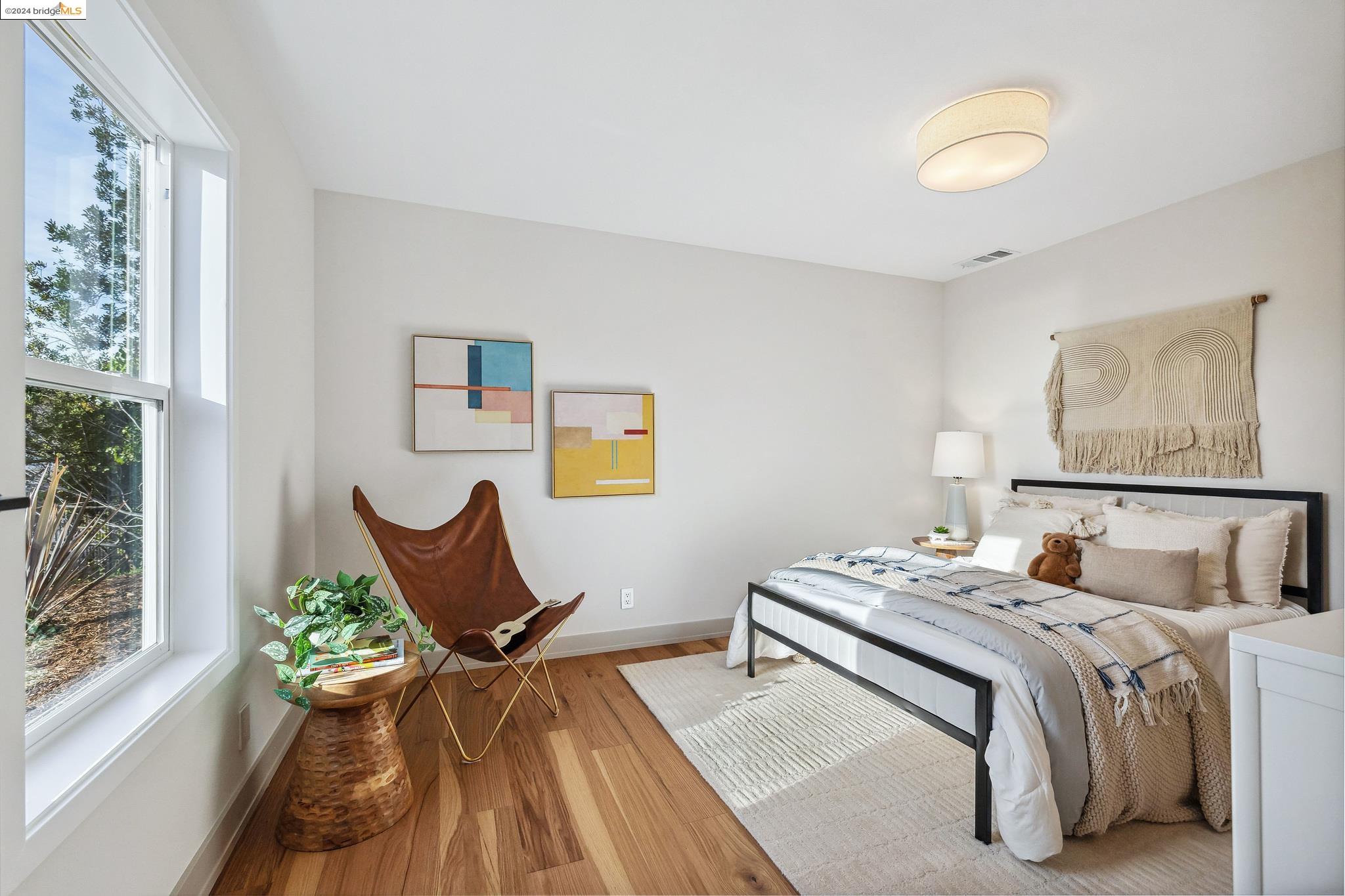 1433 Devonshire Drive