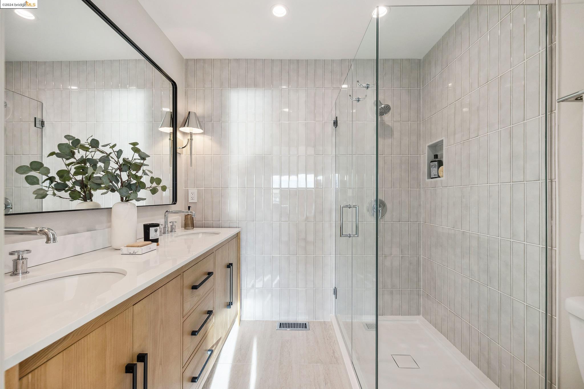 1433 Devonshire Drive