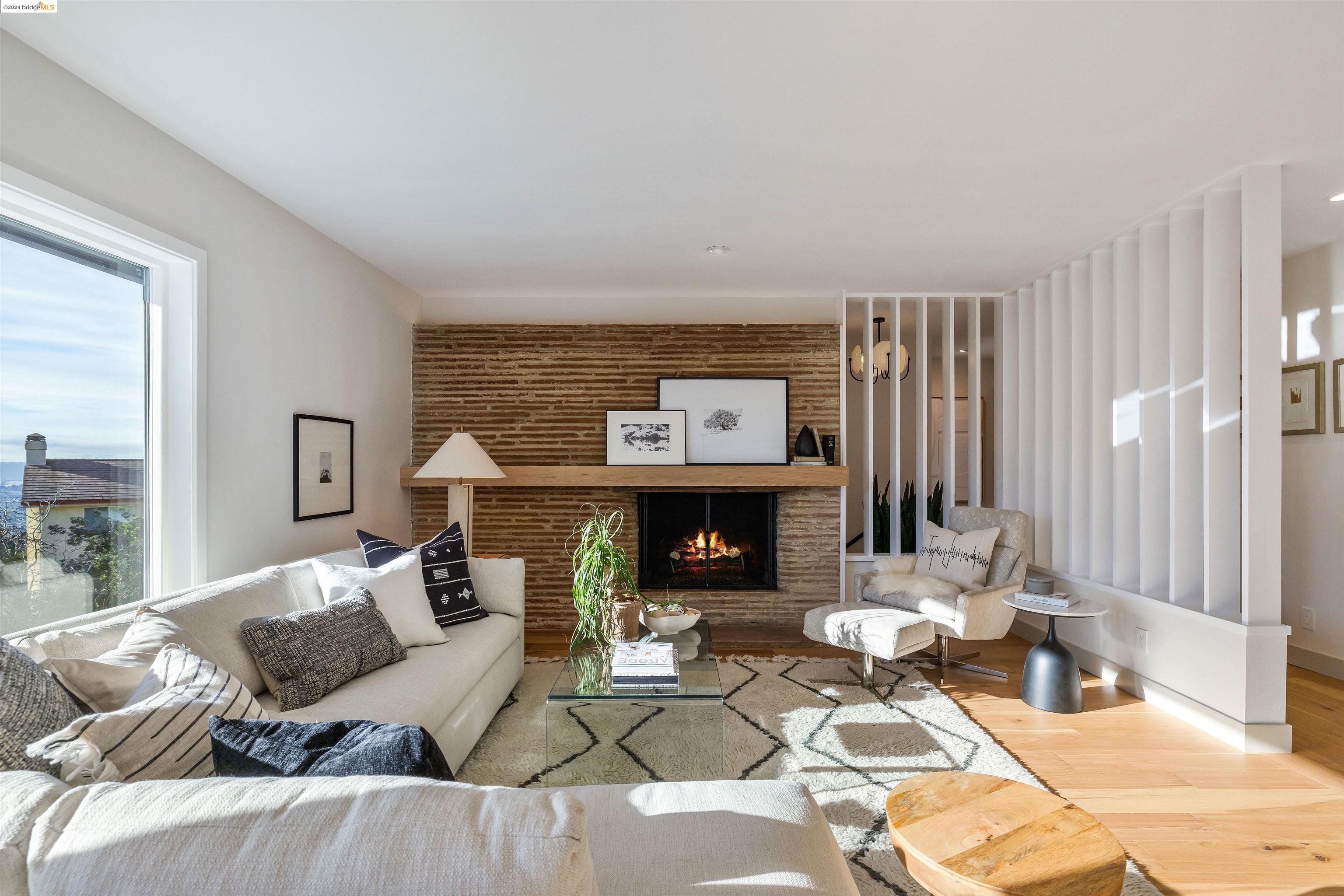 1433 Devonshire Drive