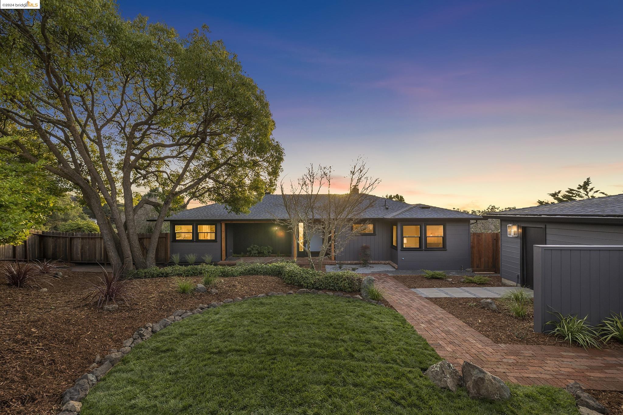 1433 Devonshire Drive