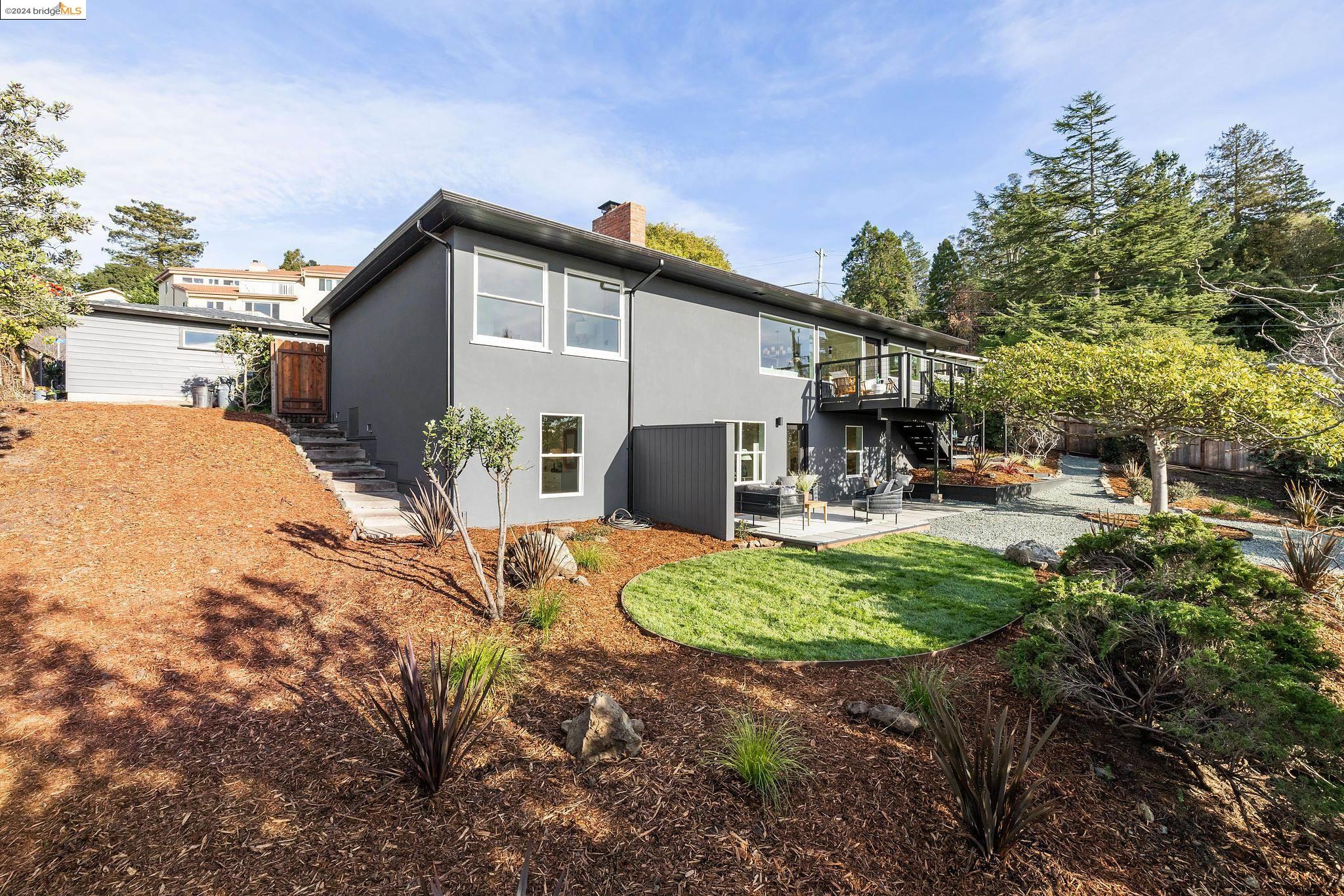 1433 Devonshire Drive