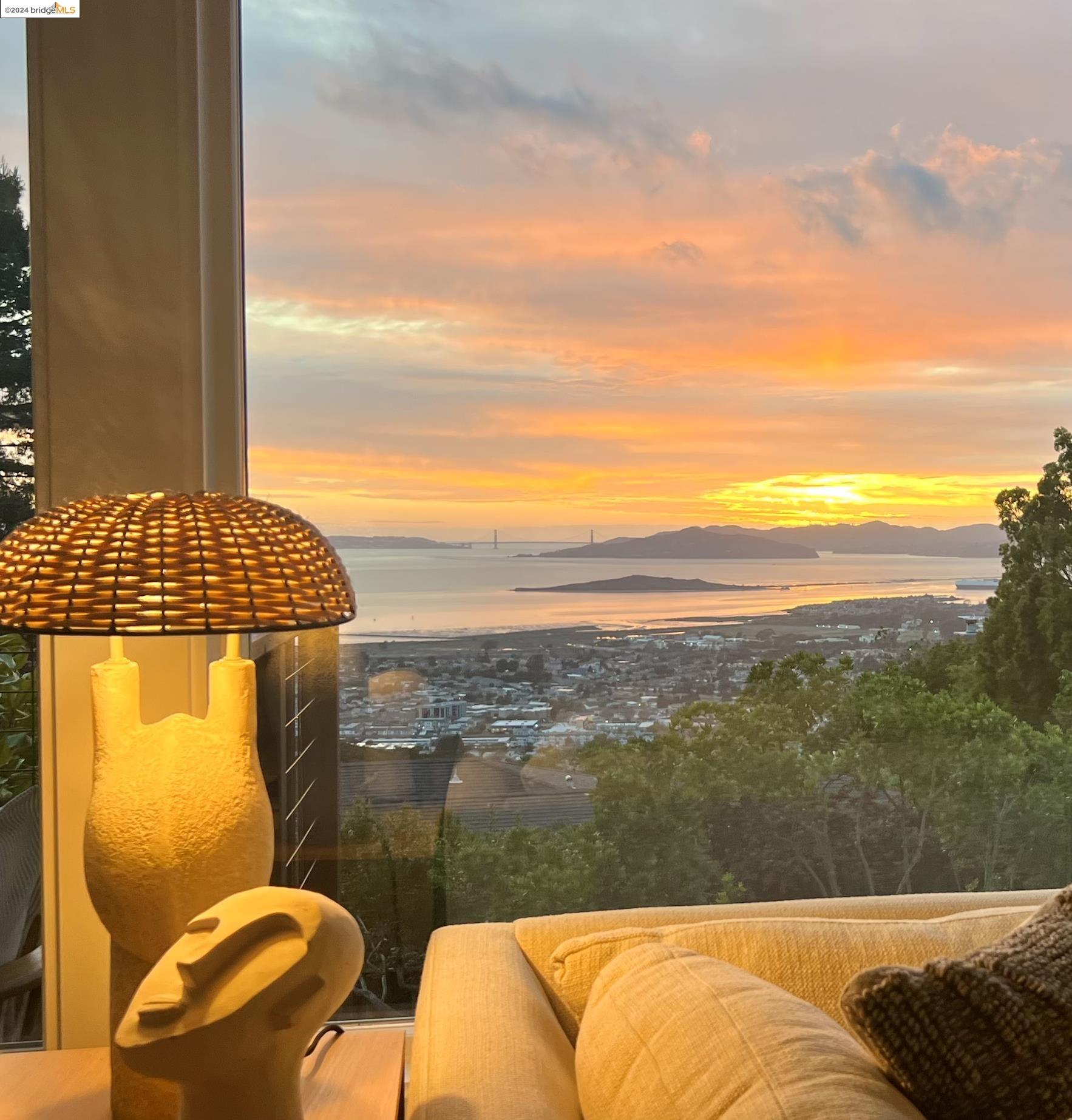 1433 Devonshire Drive