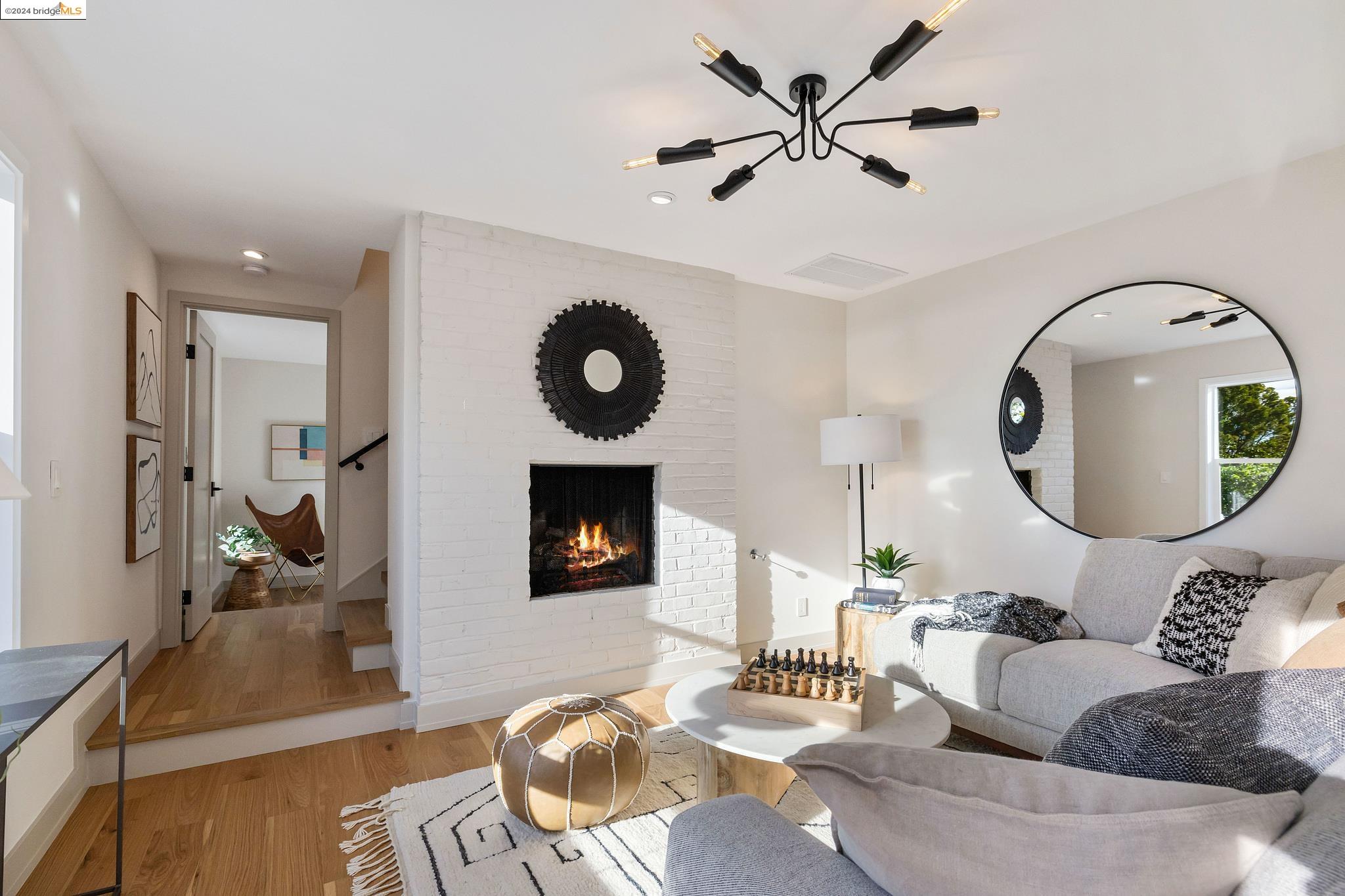 1433 Devonshire Drive