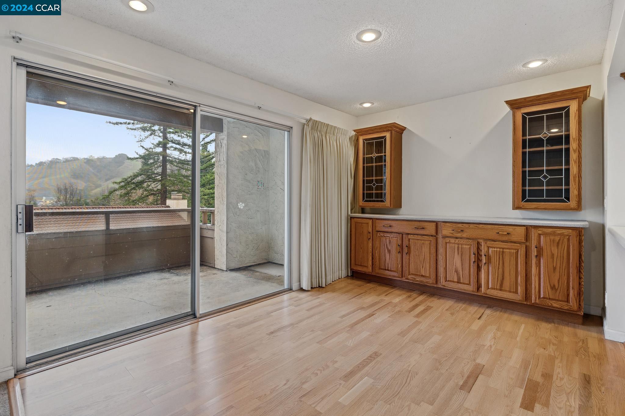 1129 Avenida Sevilla Unit: 4B