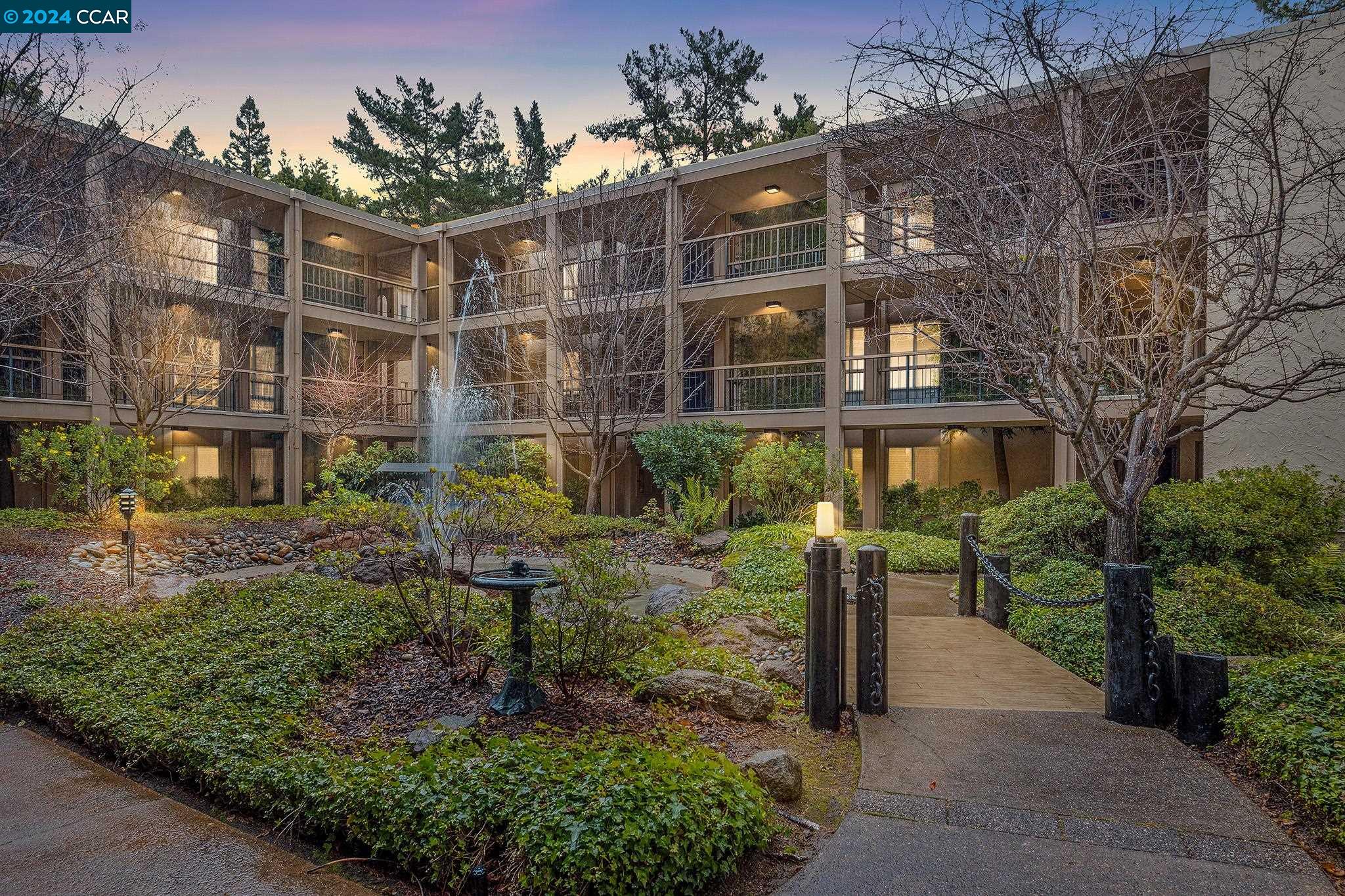 1129 Avenida Sevilla Unit: 4B