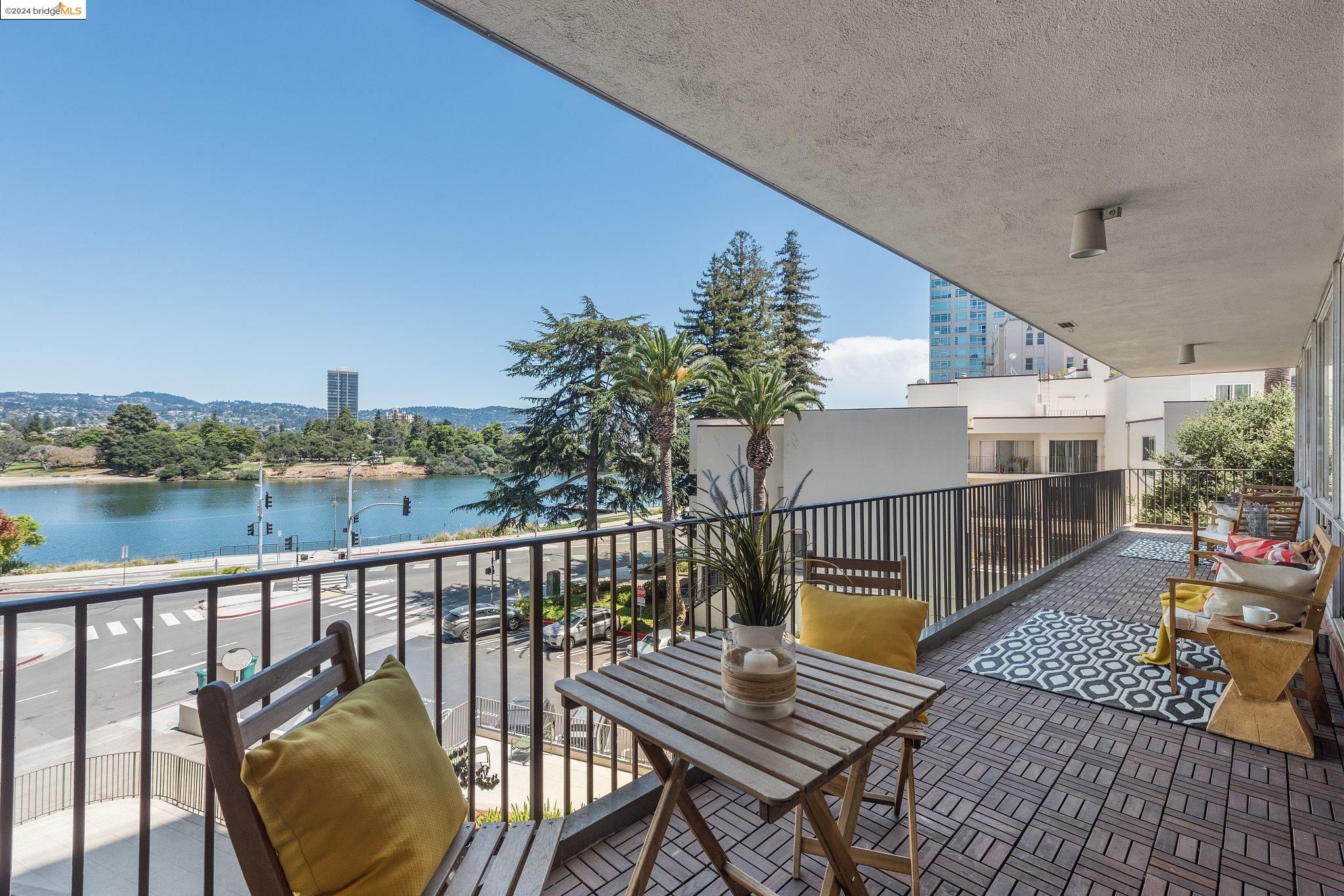 177 19Th St Unit: 2B