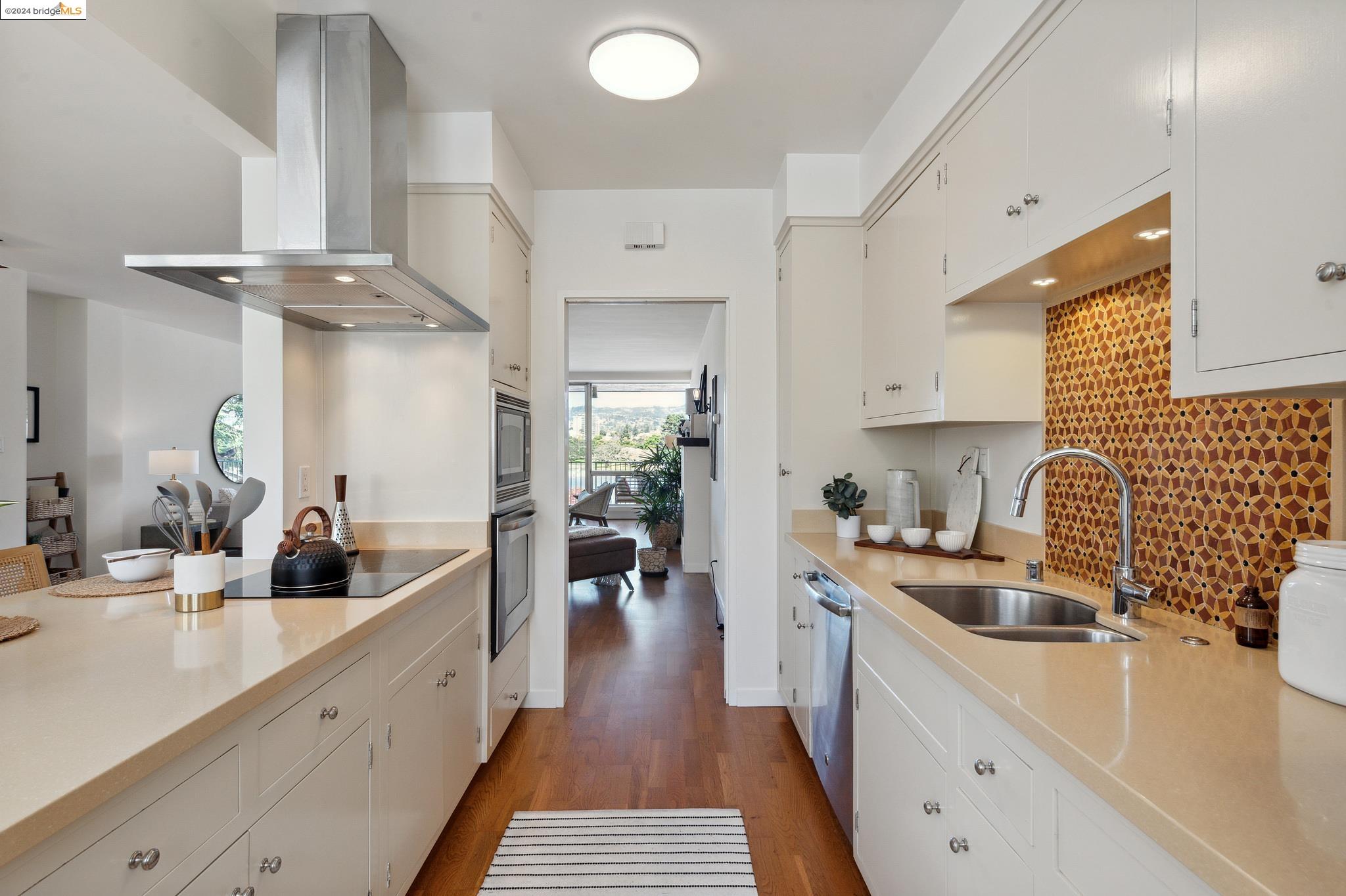 177 19Th St Unit: 2B