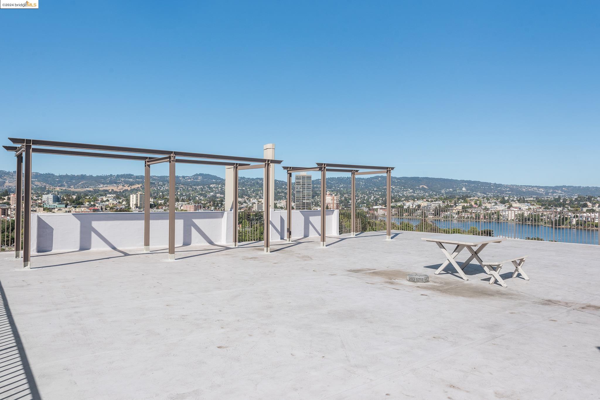 177 19Th St Unit: 2B