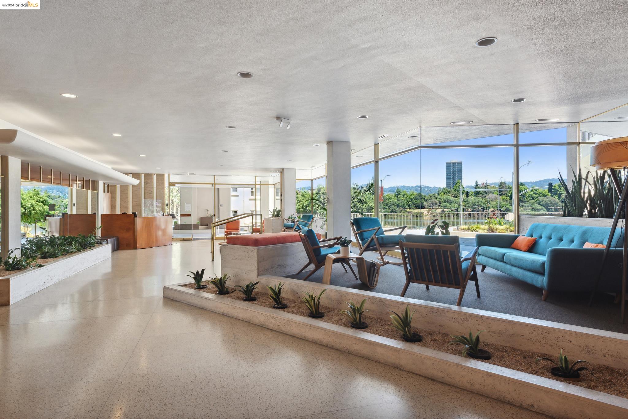 177 19Th St Unit: 2B