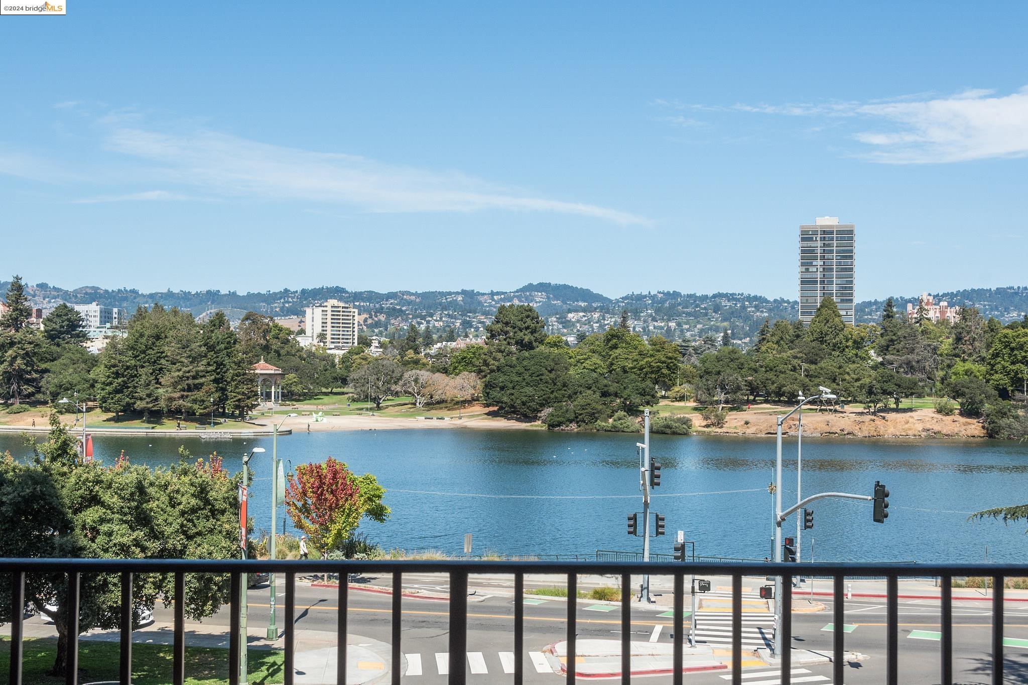 177 19Th St Unit: 2B