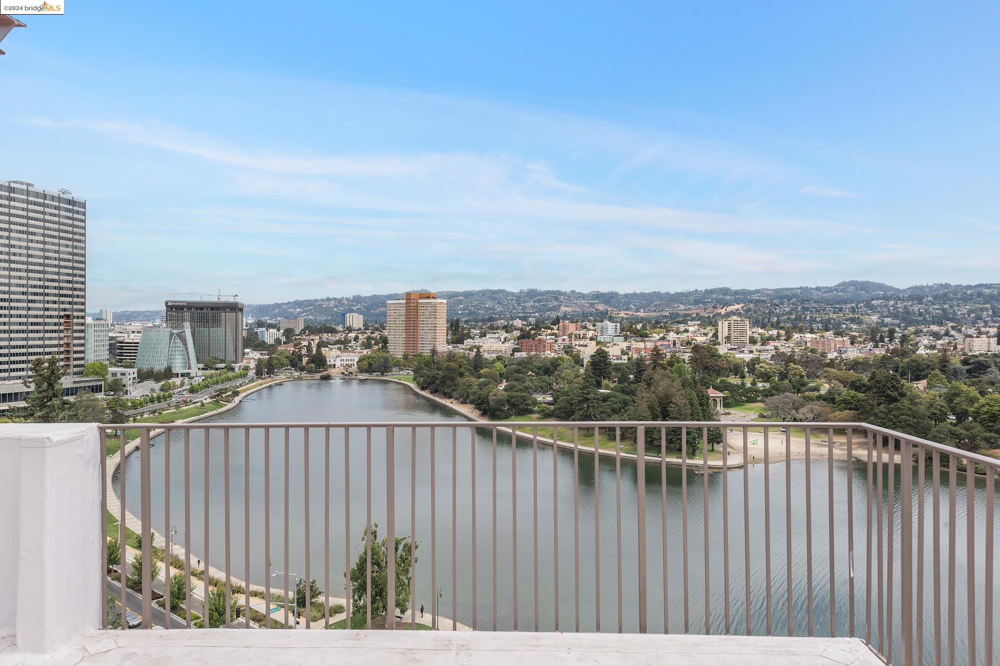 177 19Th St Unit: 2B