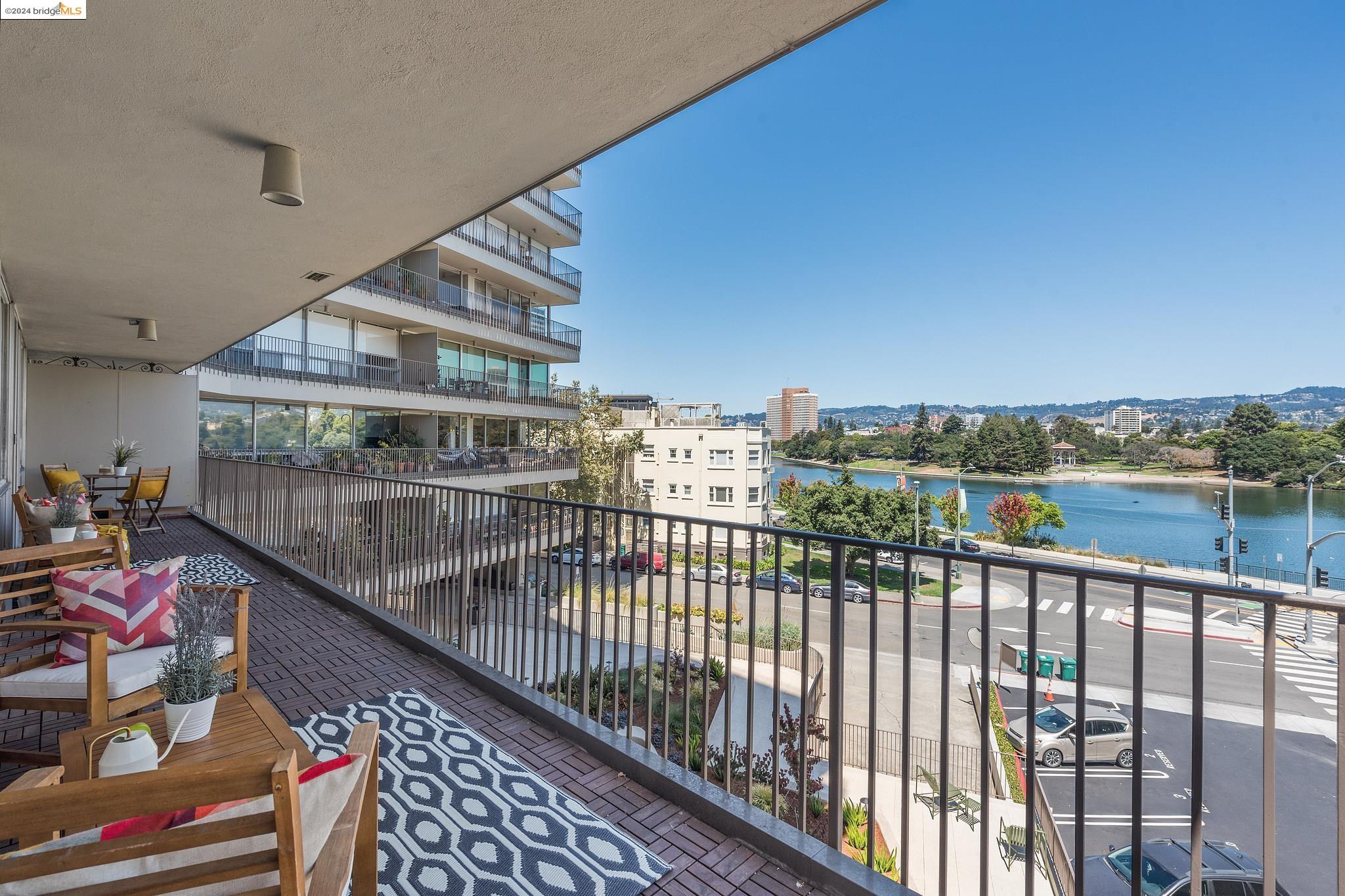 177 19Th St Unit: 2B