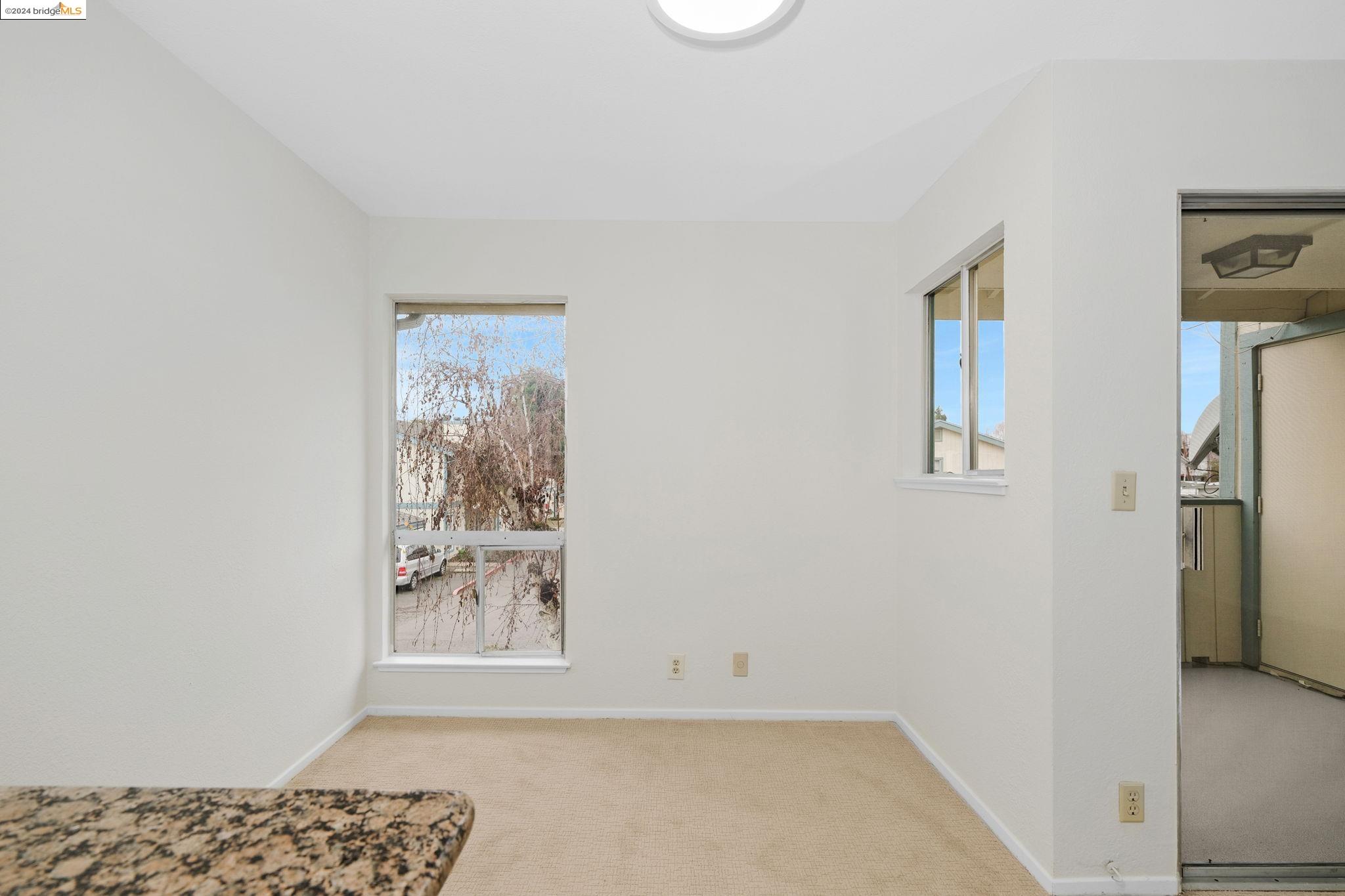 2575 San Leandro Blvd