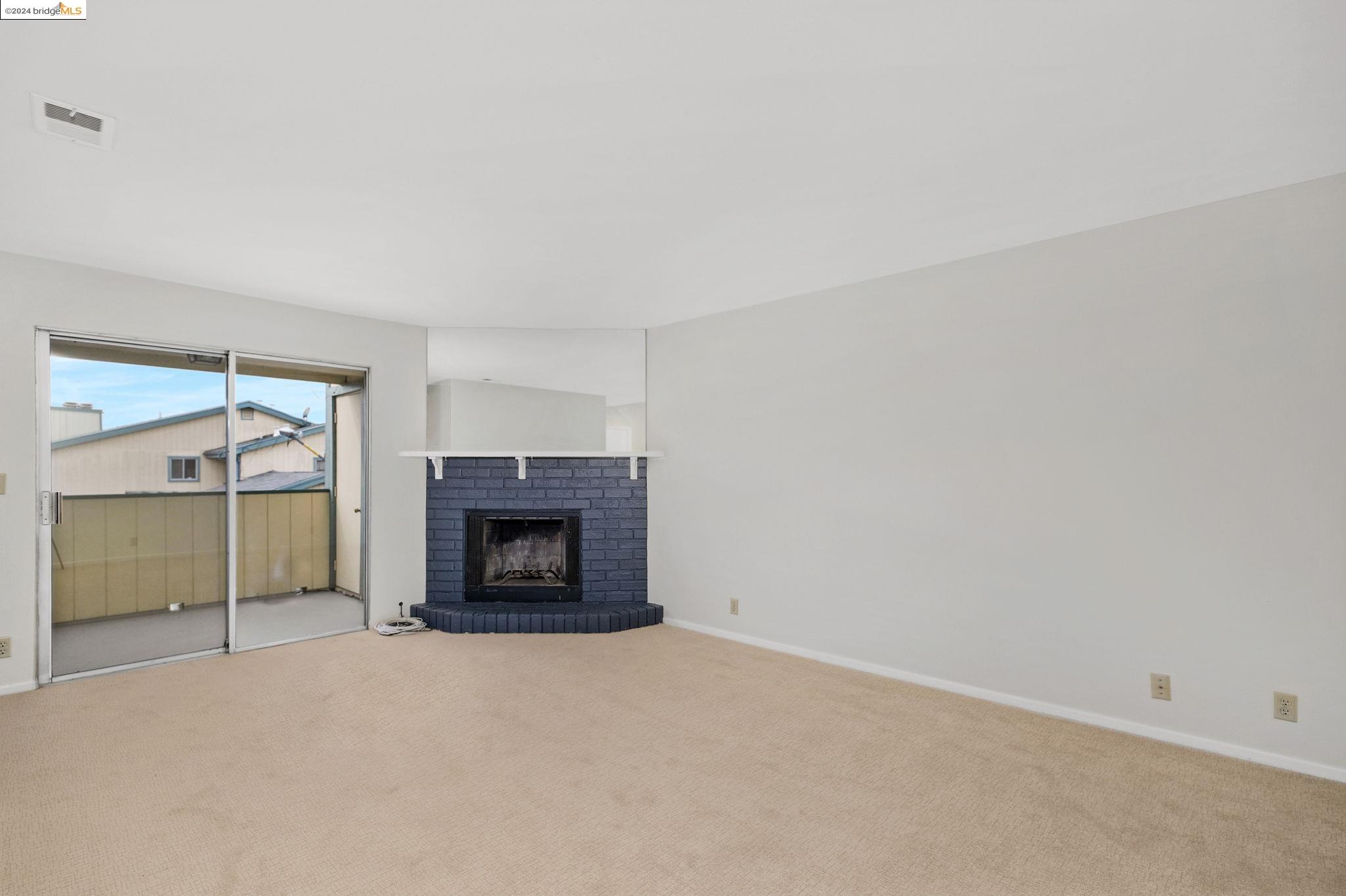 2575 San Leandro Blvd