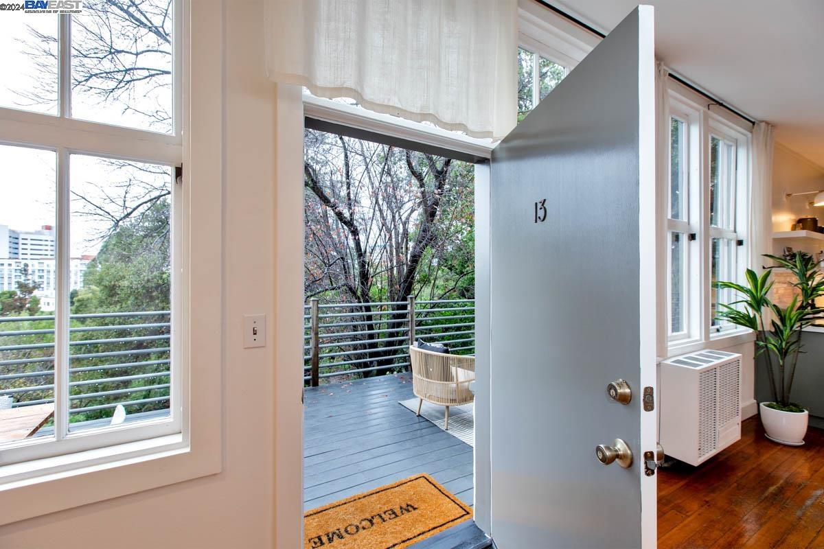 3239 Kempton Ave # 13