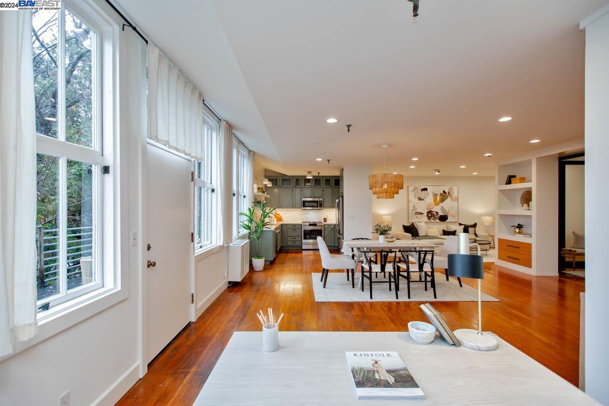 3239 Kempton Ave # 13