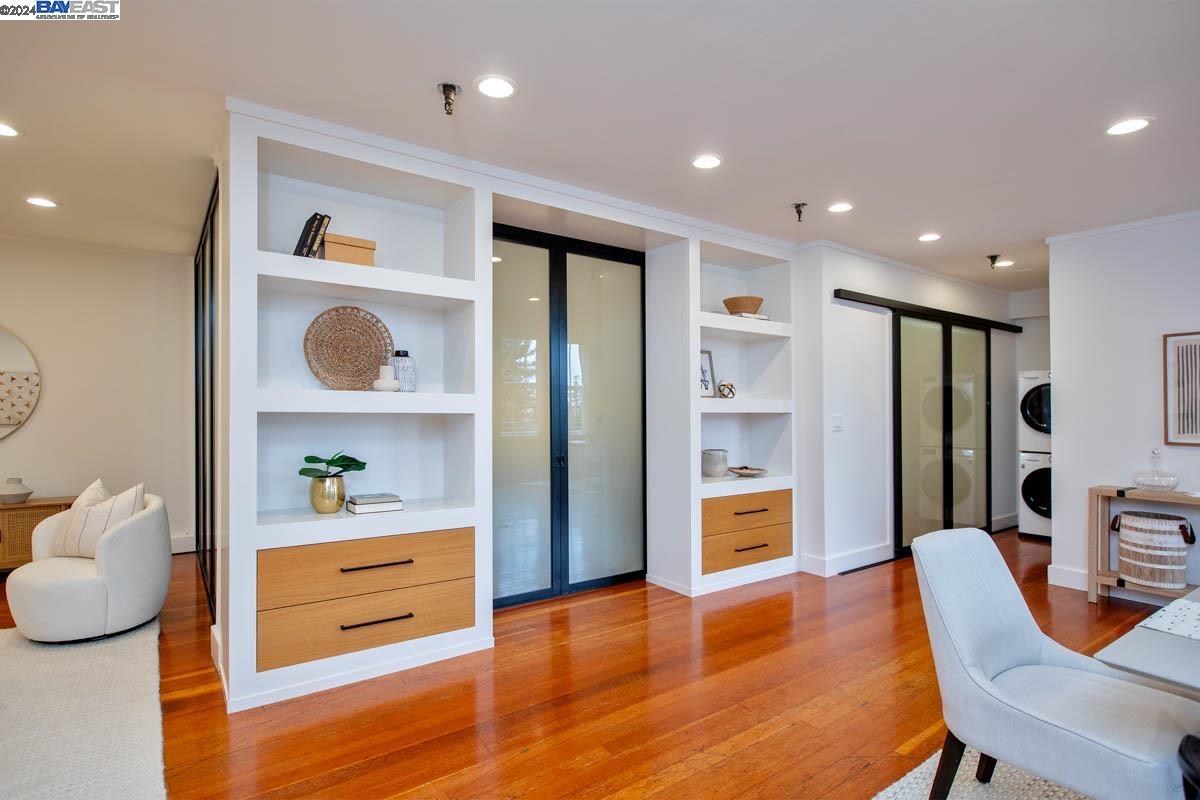 3239 Kempton Ave # 13