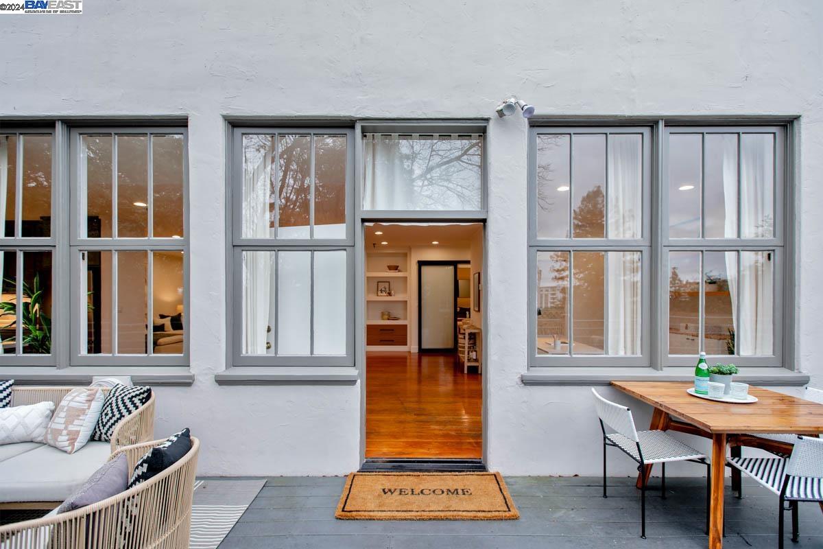 3239 Kempton Ave # 13