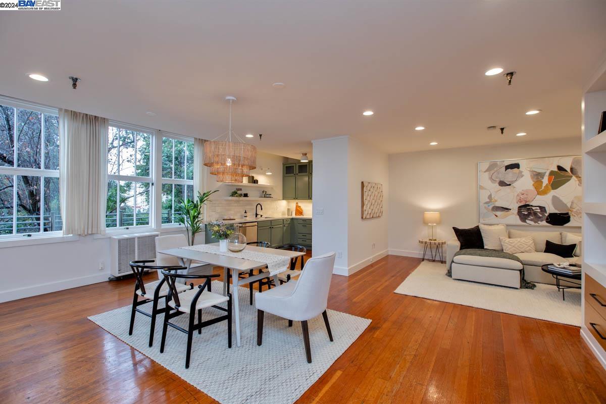 3239 Kempton Ave # 13