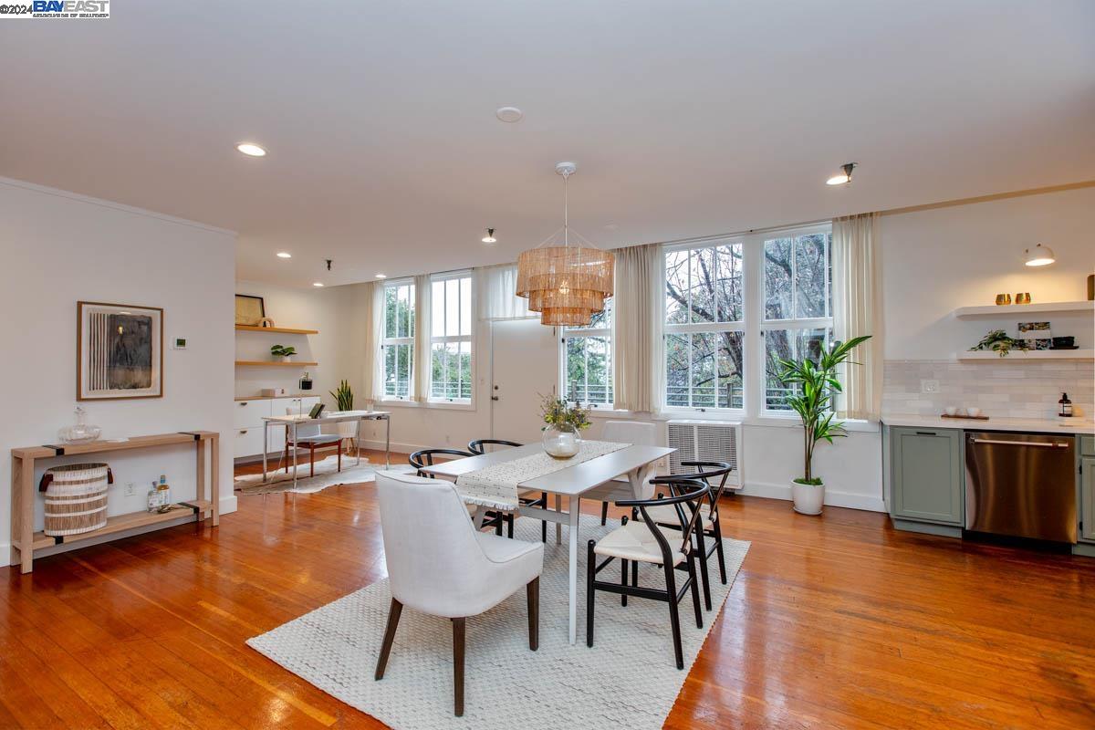 3239 Kempton Ave # 13