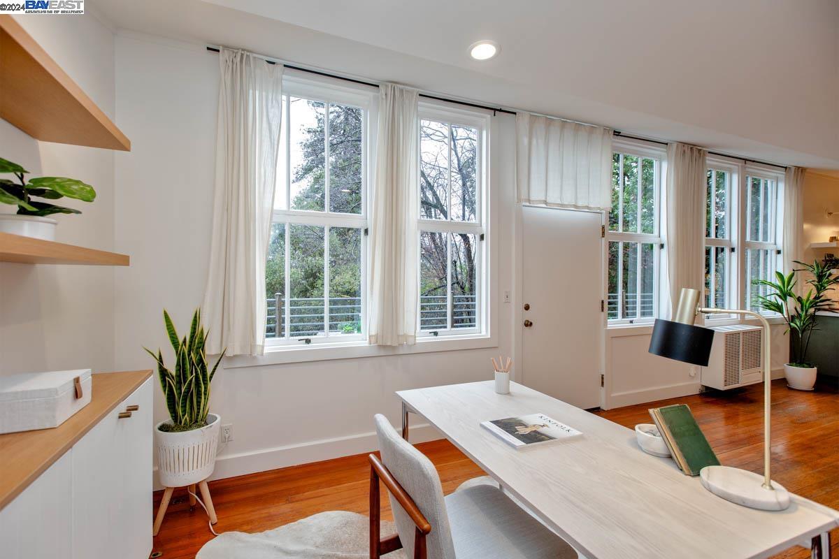 3239 Kempton Ave # 13