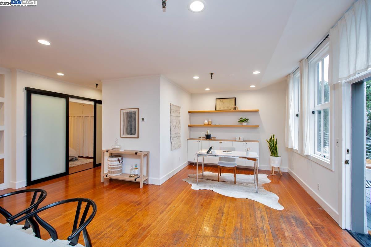 3239 Kempton Ave # 13