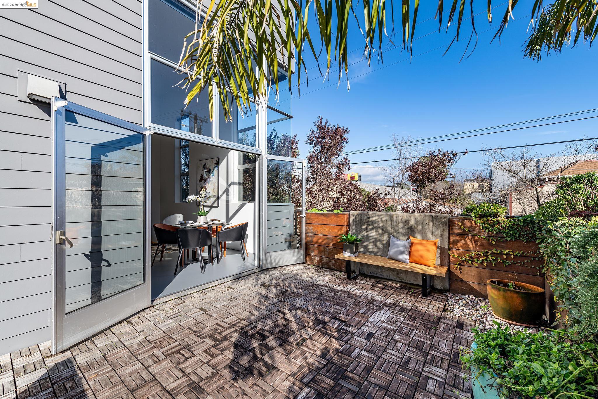 3405 Helen St # 8
