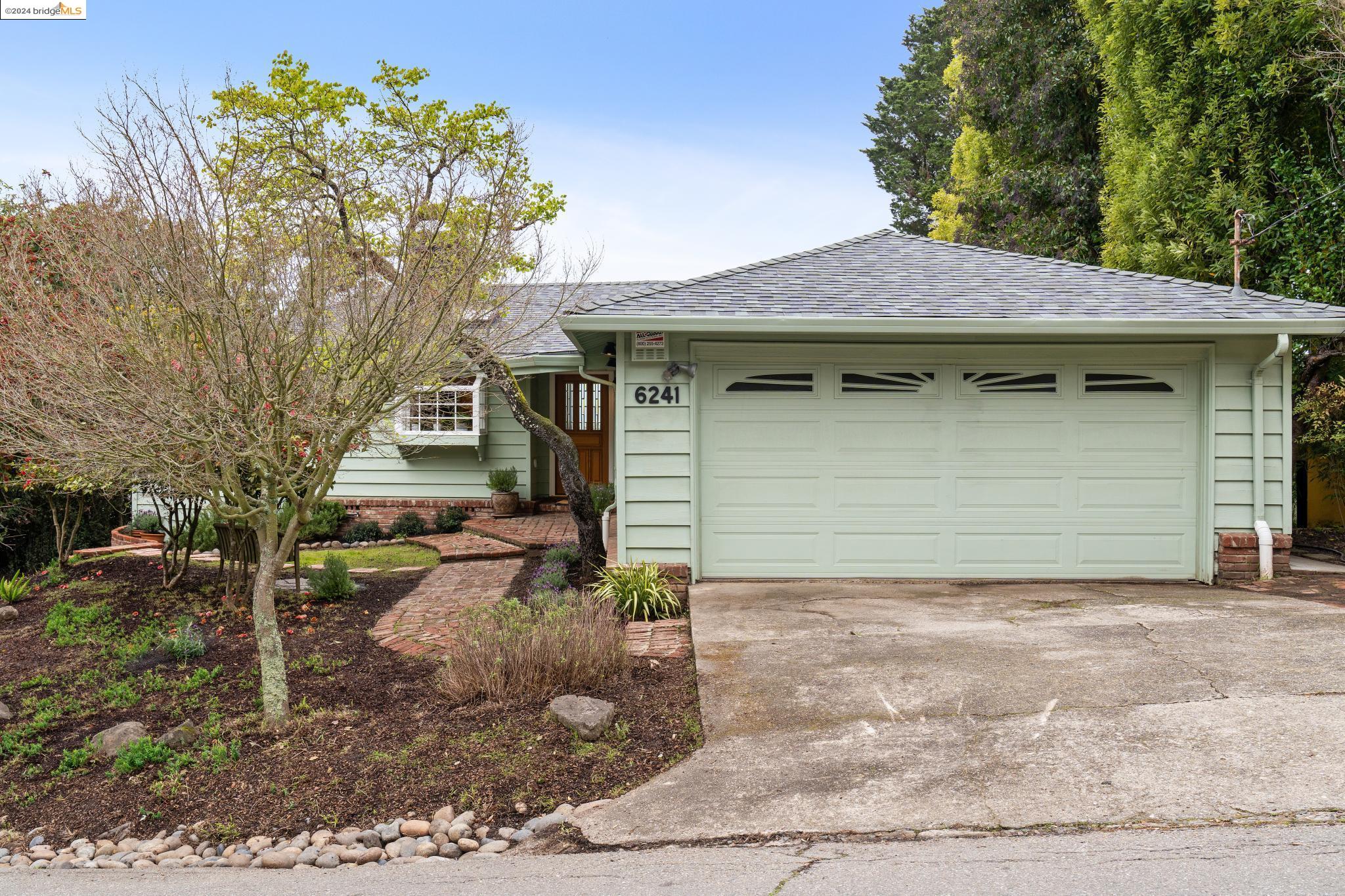6241 Chelton Dr