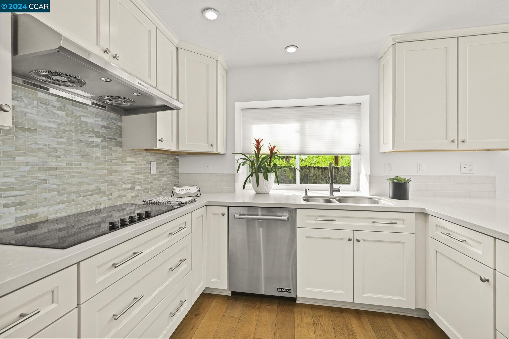 408 Timberline Ct