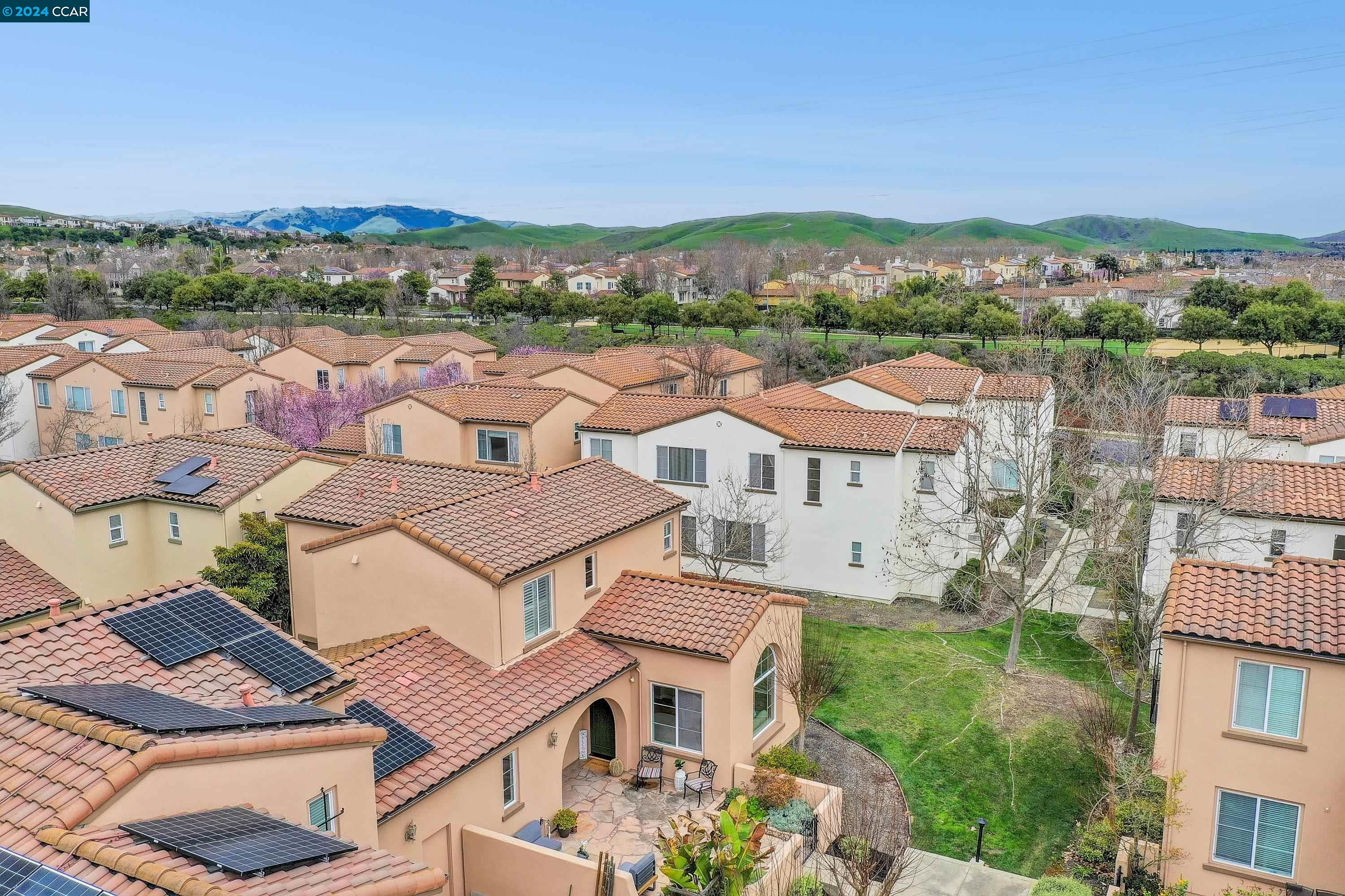 1041 Cedarwood Loop
