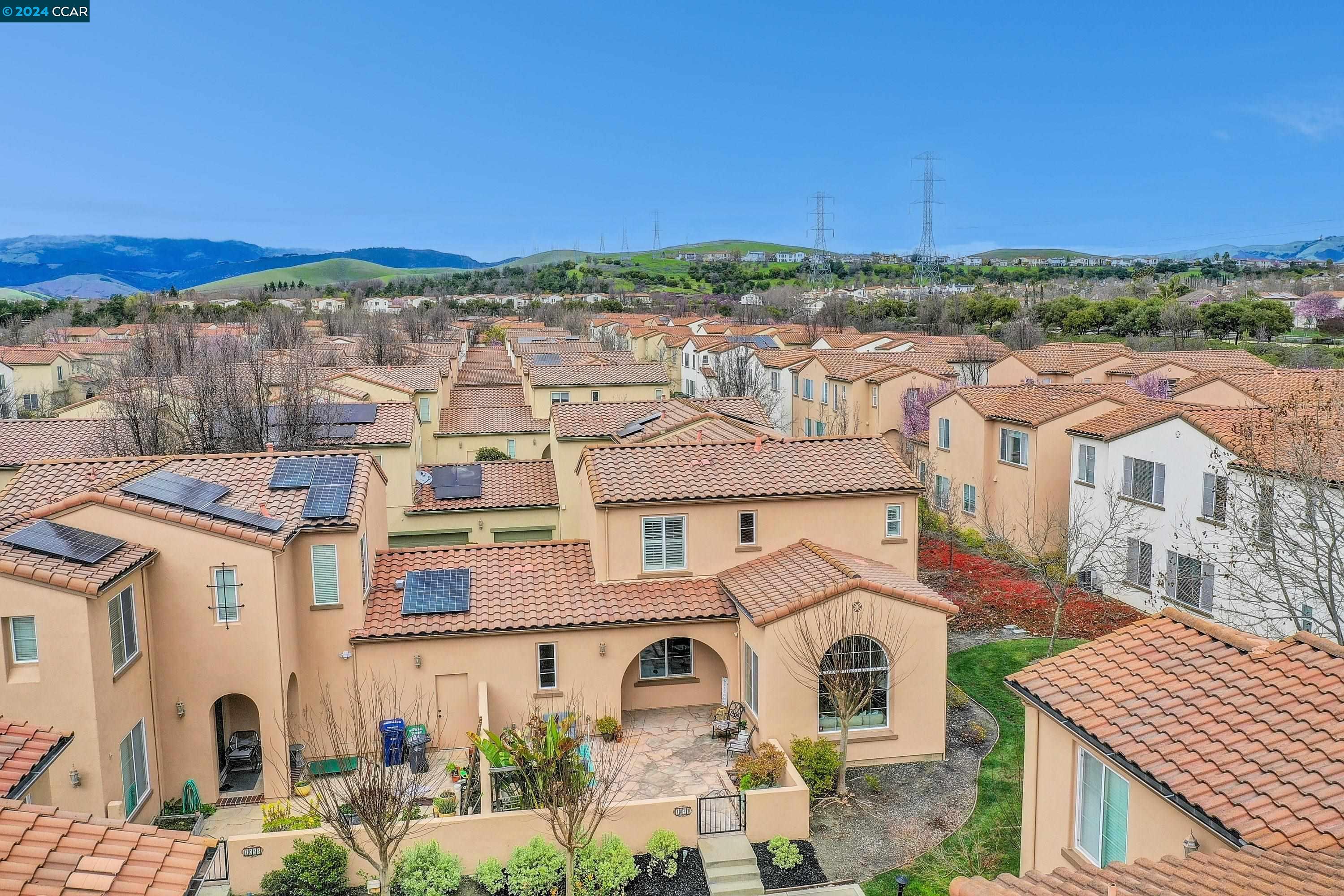 1041 Cedarwood Loop