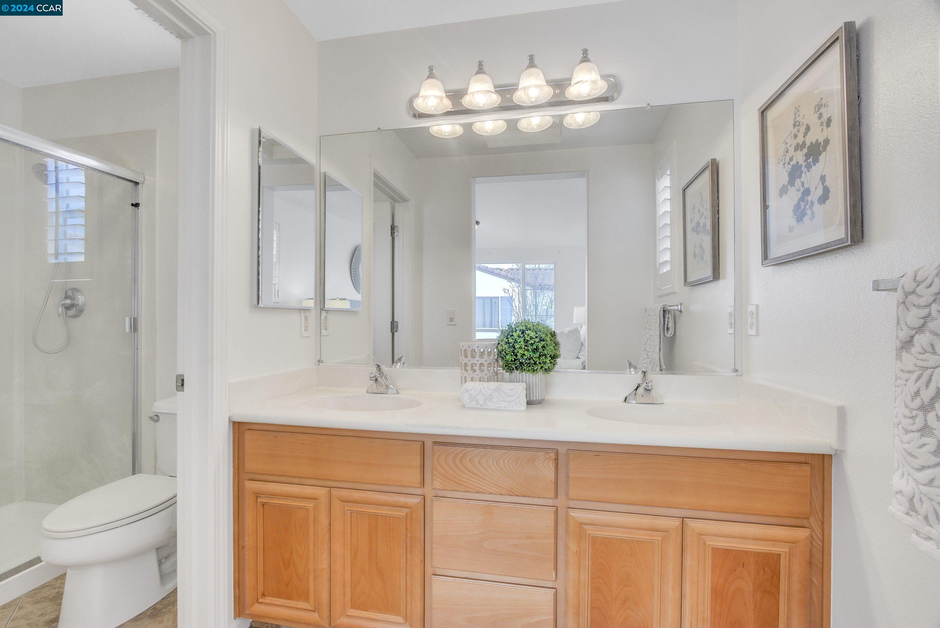 1041 Cedarwood Loop