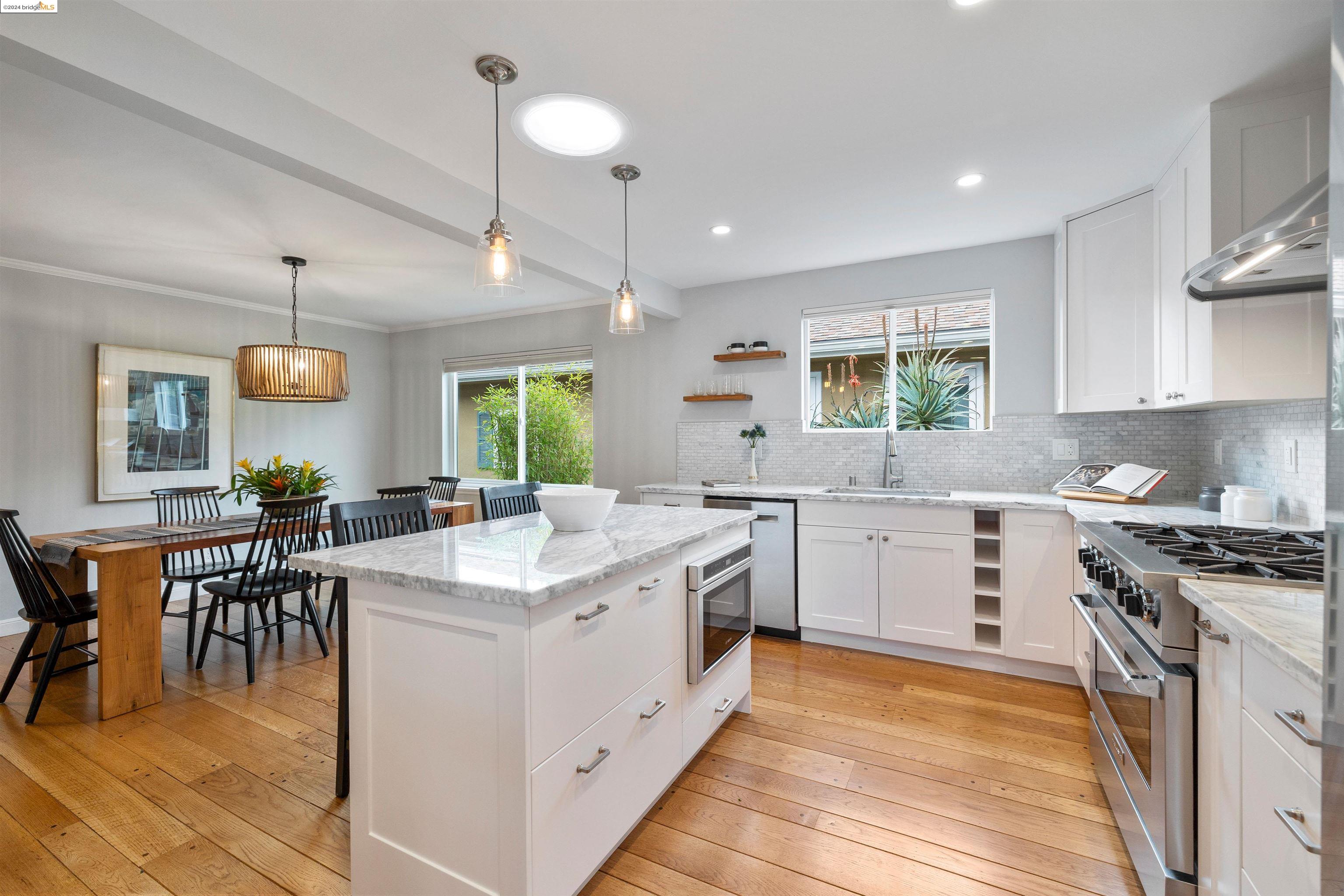 125 Rantoul Cir