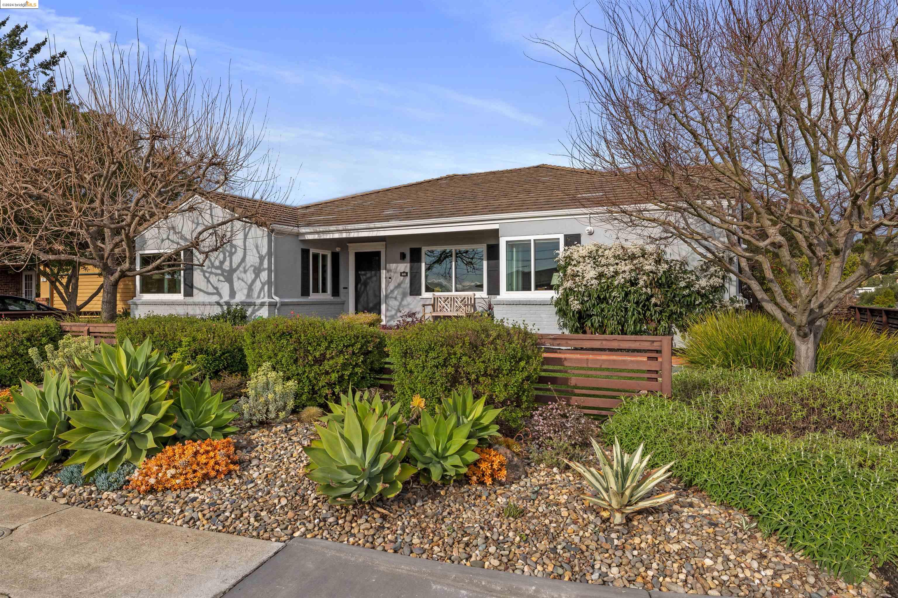 125 Rantoul Cir