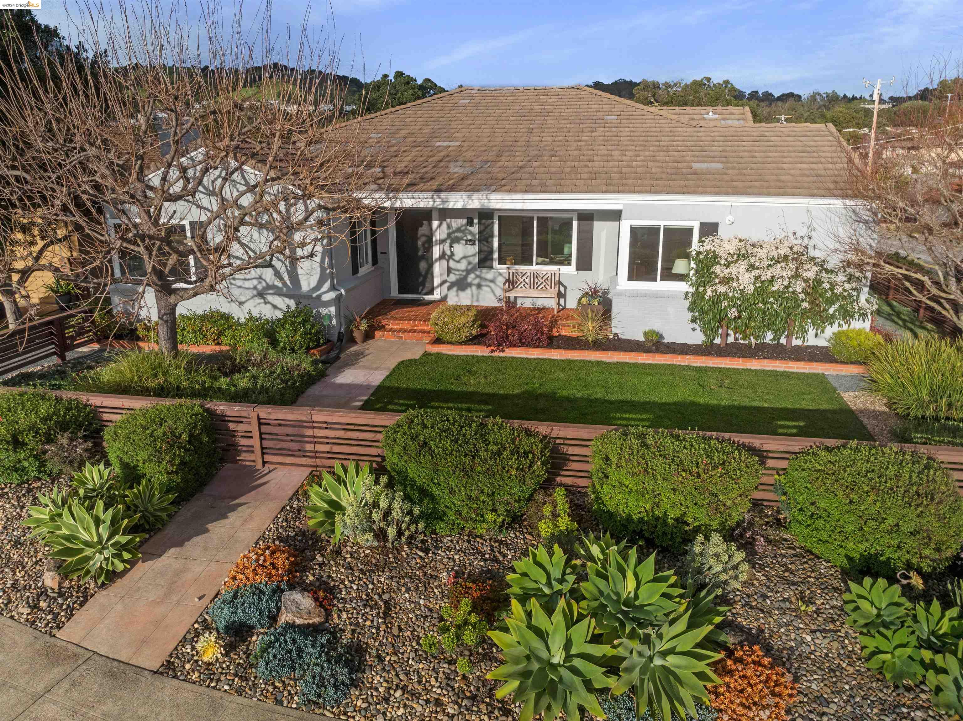 125 Rantoul Cir