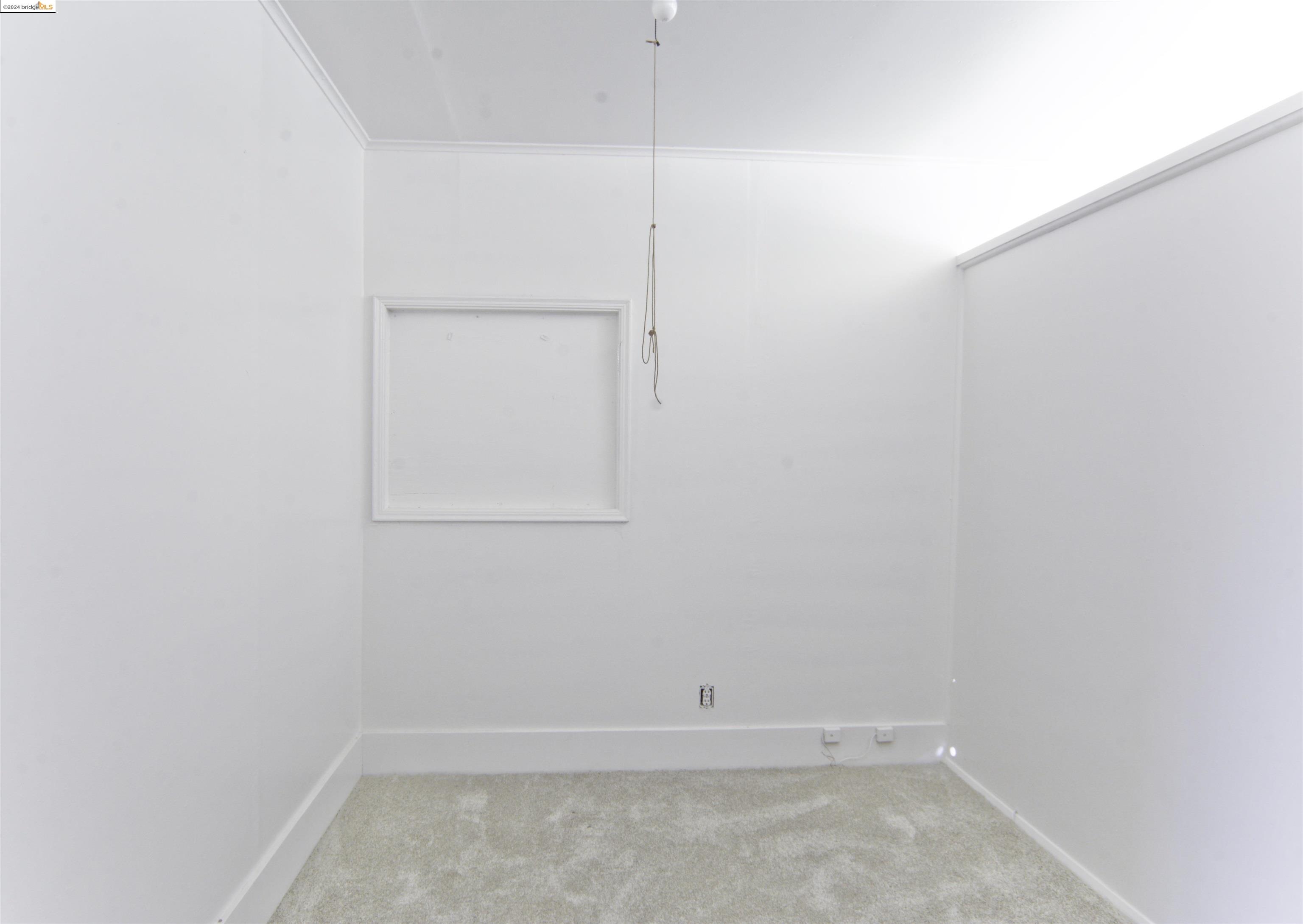 825 8th Avenue, Oakland